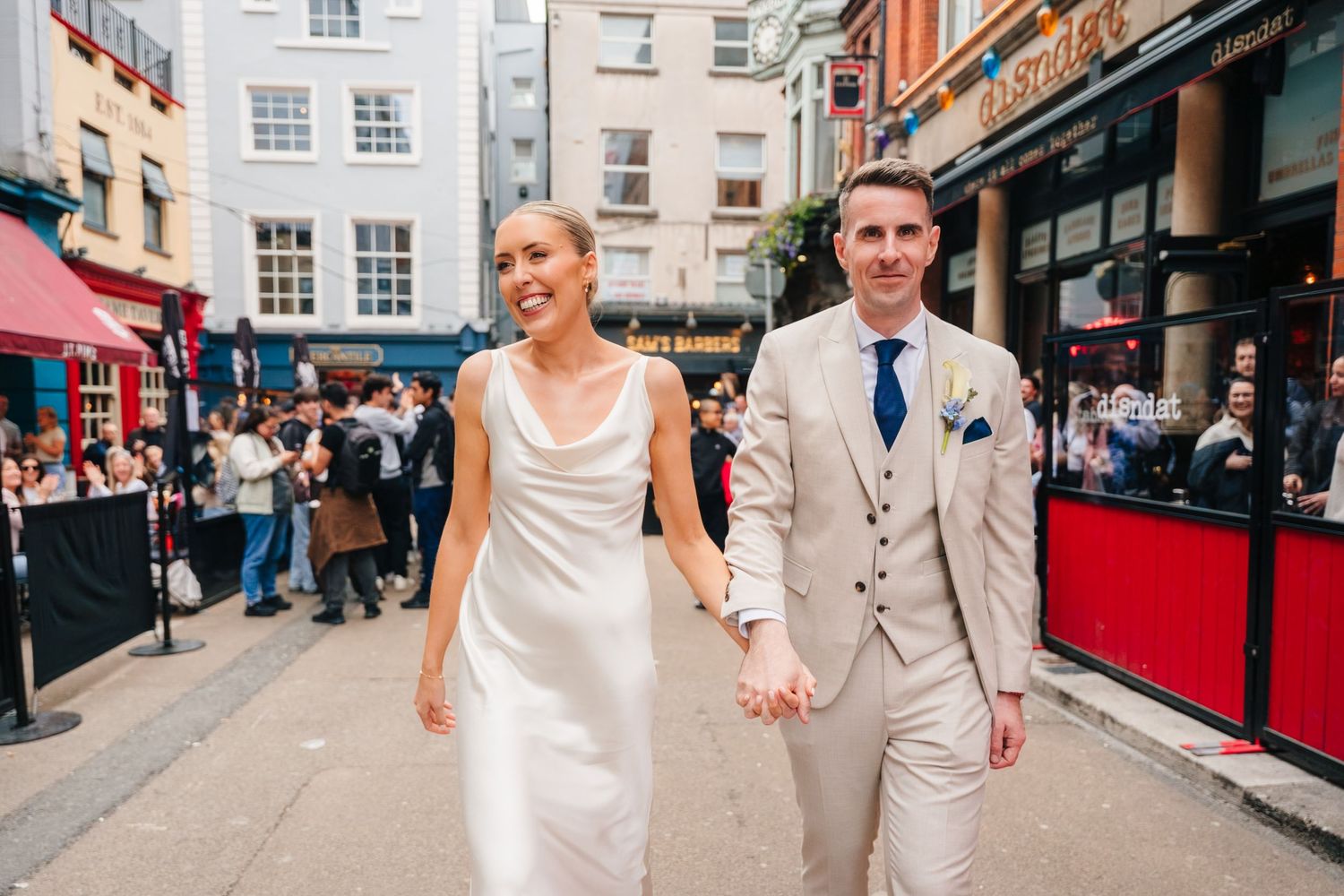 Dublin wedding photographer Candid City hall