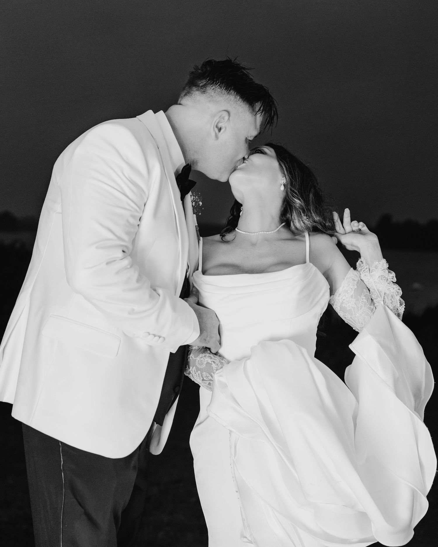 candid wedding photographer dublin ireland meath documentary