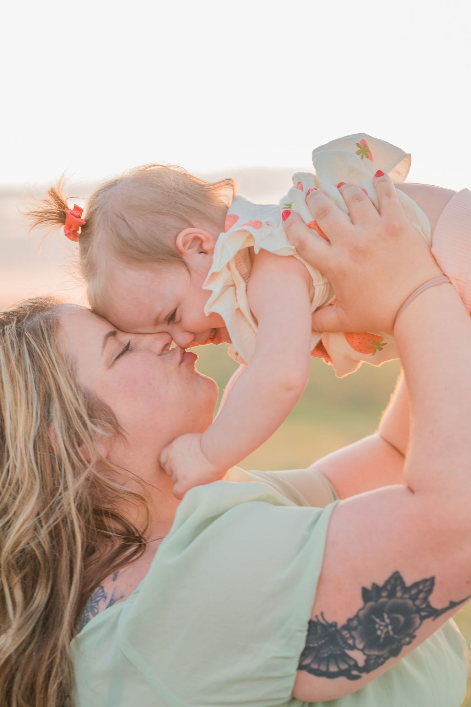 A mom and me photo in the wheat fields of Kennewick, Washington. Photo taken by an affordable local photographer.