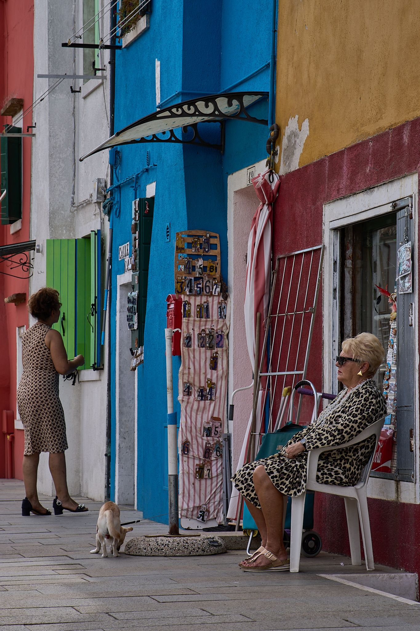 Venice and Burano travel photography, ladies sitting outside