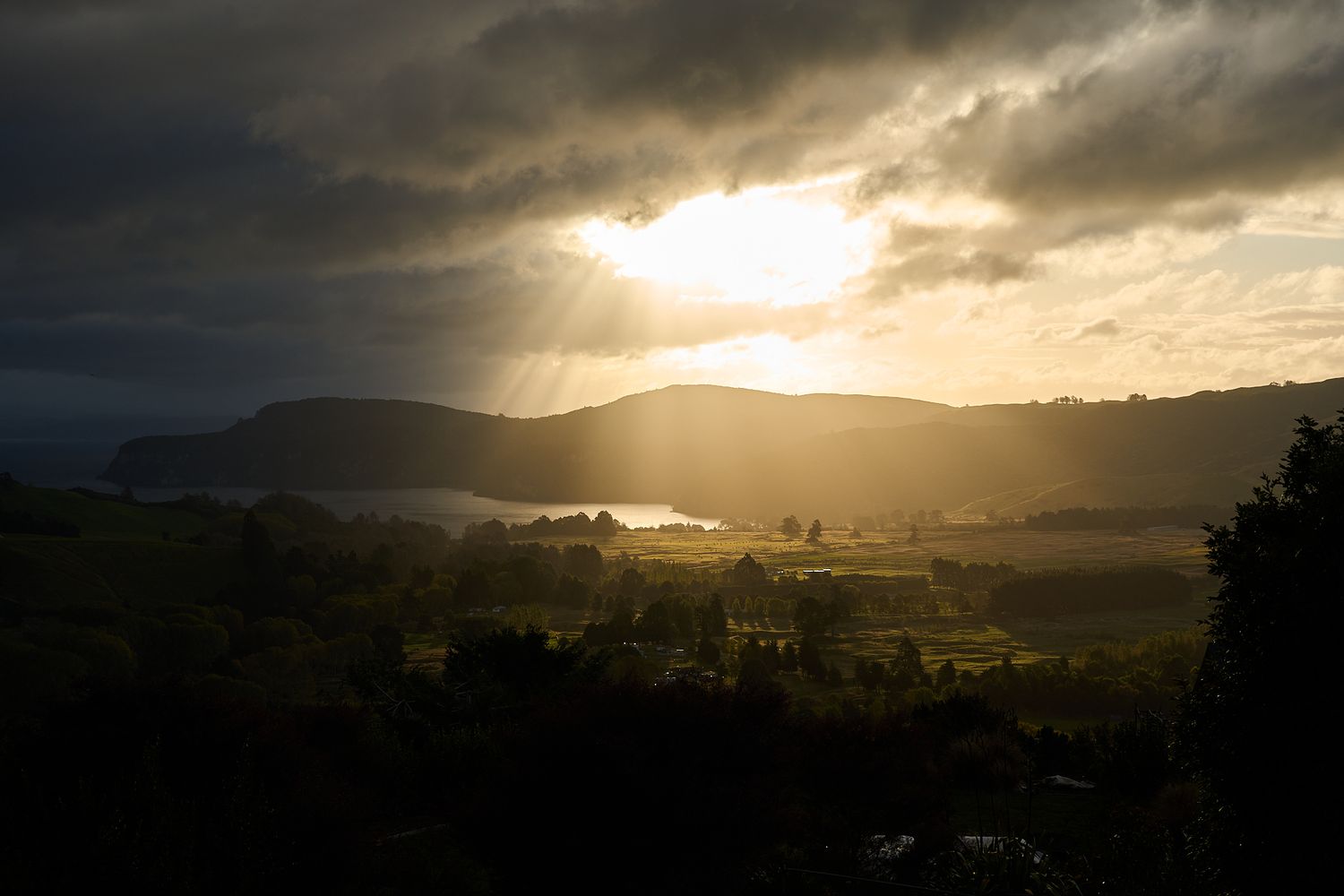 travel and editorial photography, New Zealand sunset
