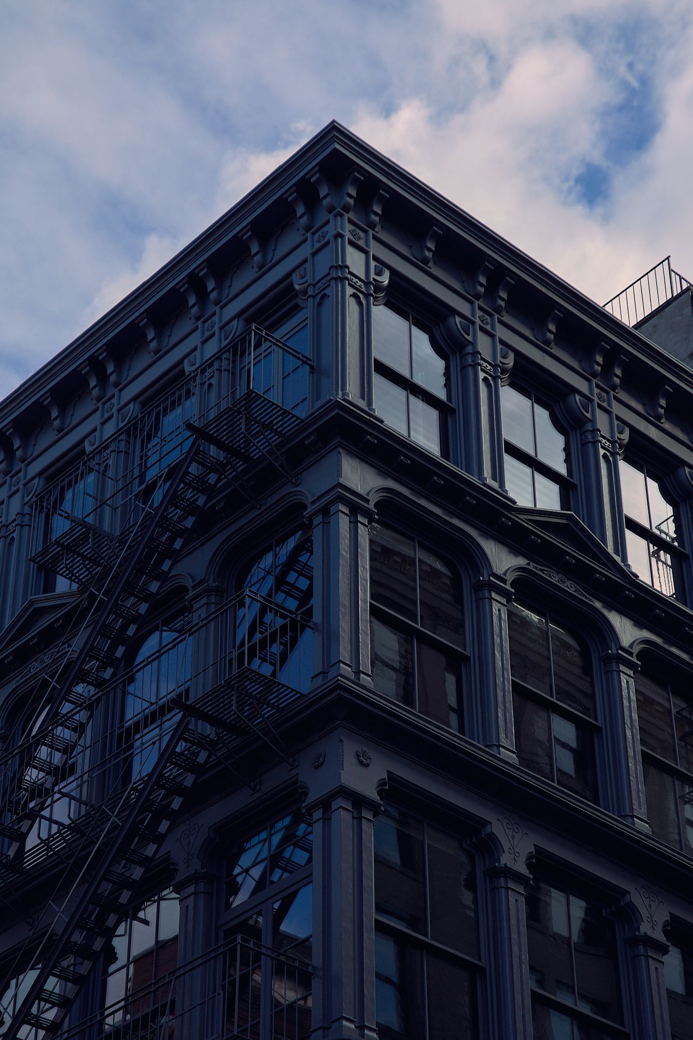 travel and editorial photography, NY street photography, building in Soho