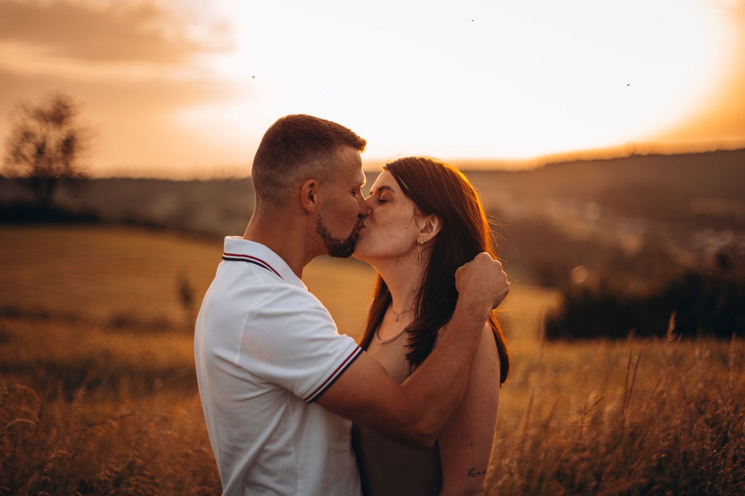 Photographe de mariage et de famille dans le 43 en Haute-Loire, Loire et Auvergne.