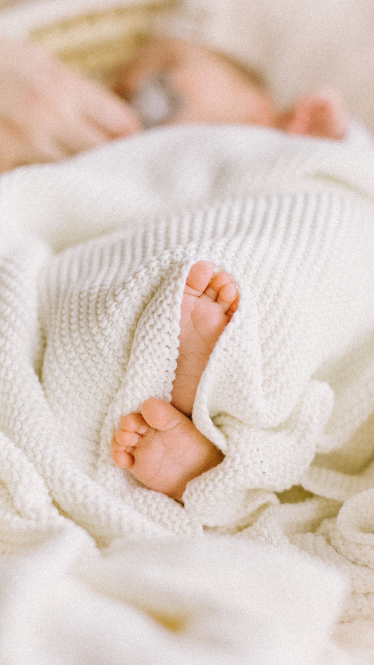 Valokuvaaja Lohja, Nummela ja muu Uusimaa. Newborn-kuvaus, perhekuvaus ja juhlakuvaus.