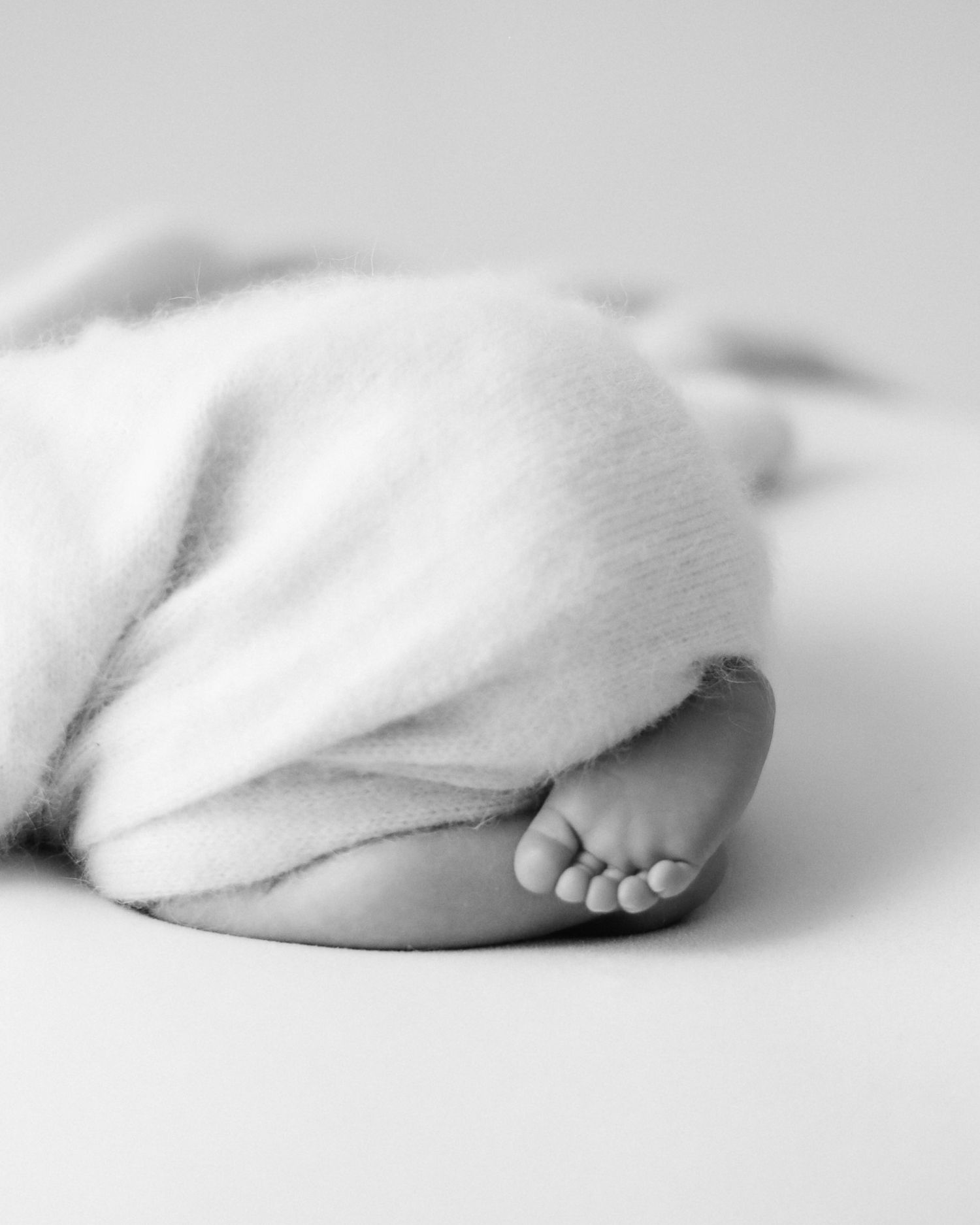 Valokuvaaja Lohja, Nummela ja muu Uusimaa. Newborn-kuvaus, perhekuvaus ja juhlakuvaus.