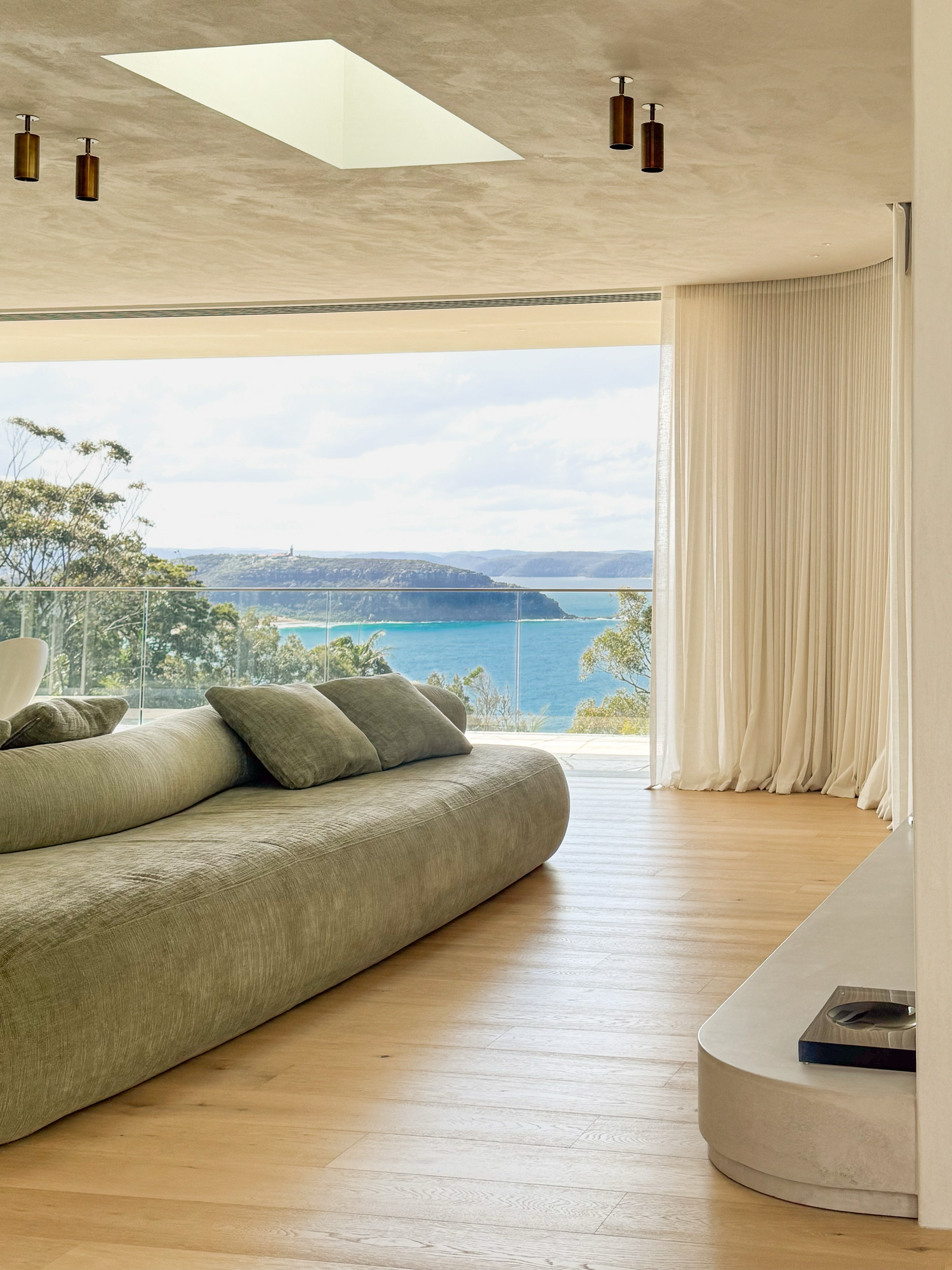 28 pacific living