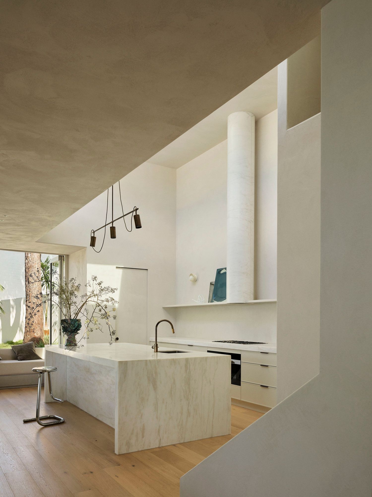 Alaia Palm Beach, kitchen with double height void and stunning marble stone.
