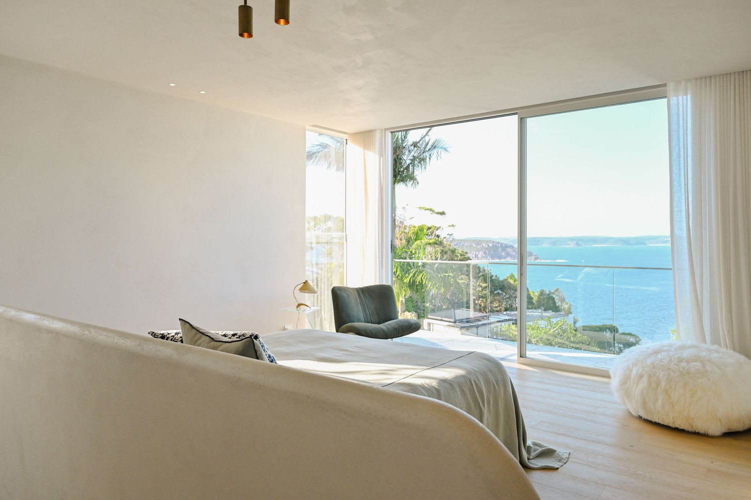 Alaia Palm Beach, large bedroom overlooking the ocean.