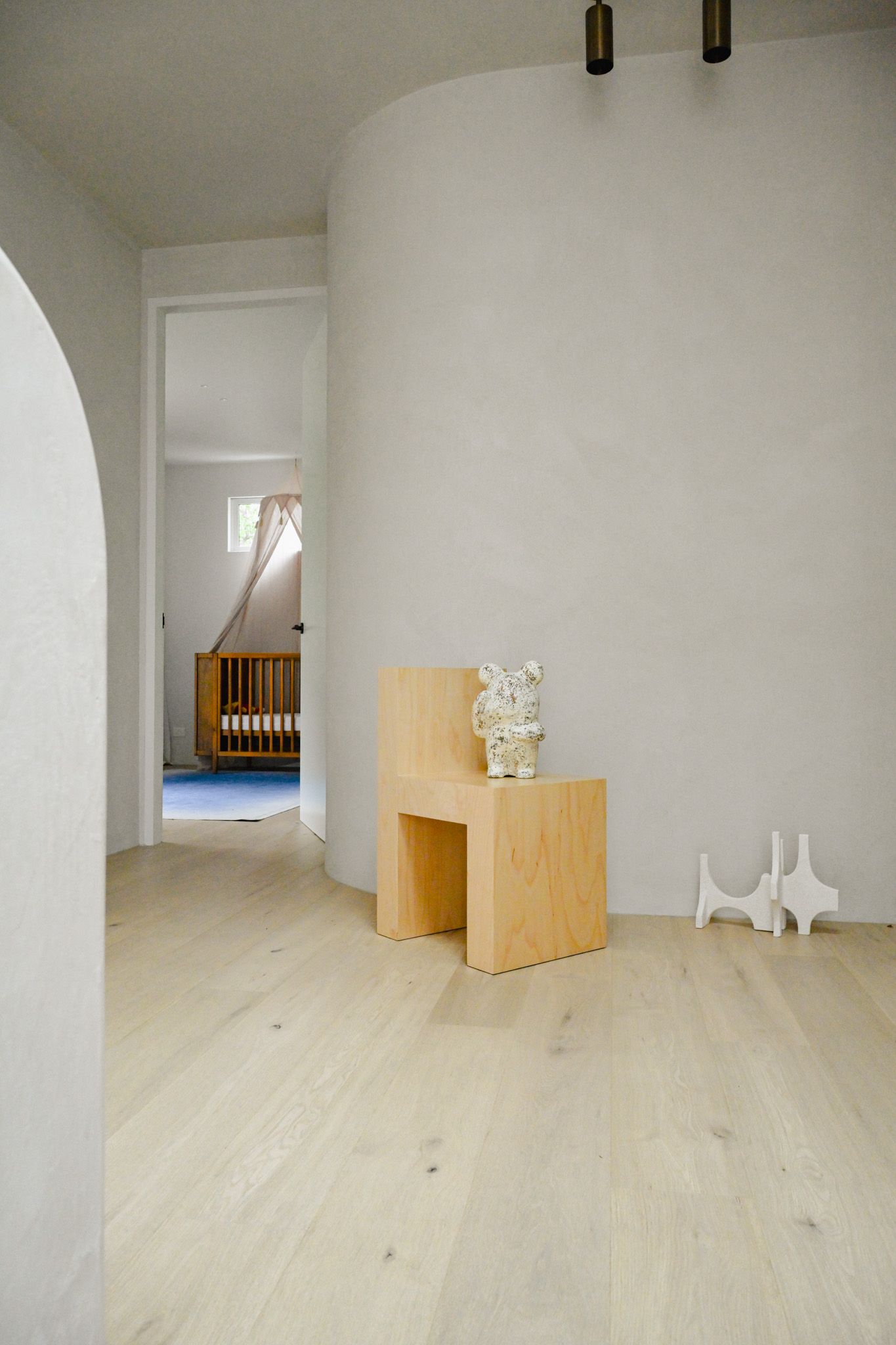 Alaia Palm Beach, hallway.