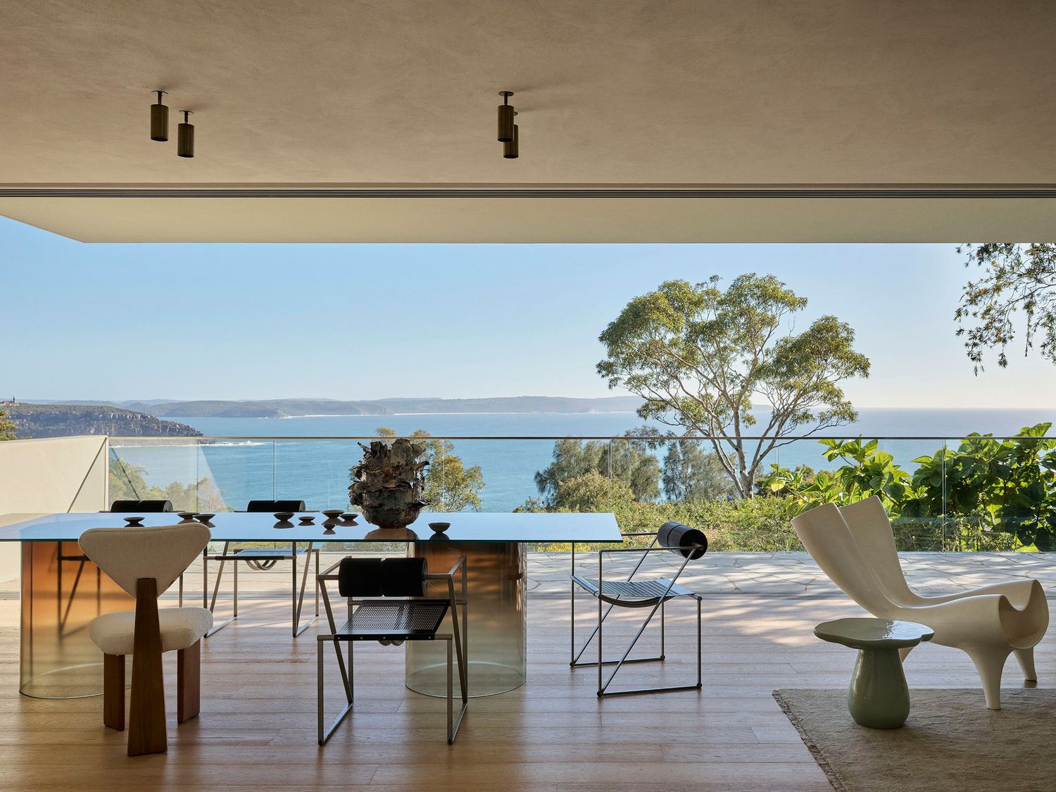 Alaia Palm Beach, large living areas overlooking the ocean.