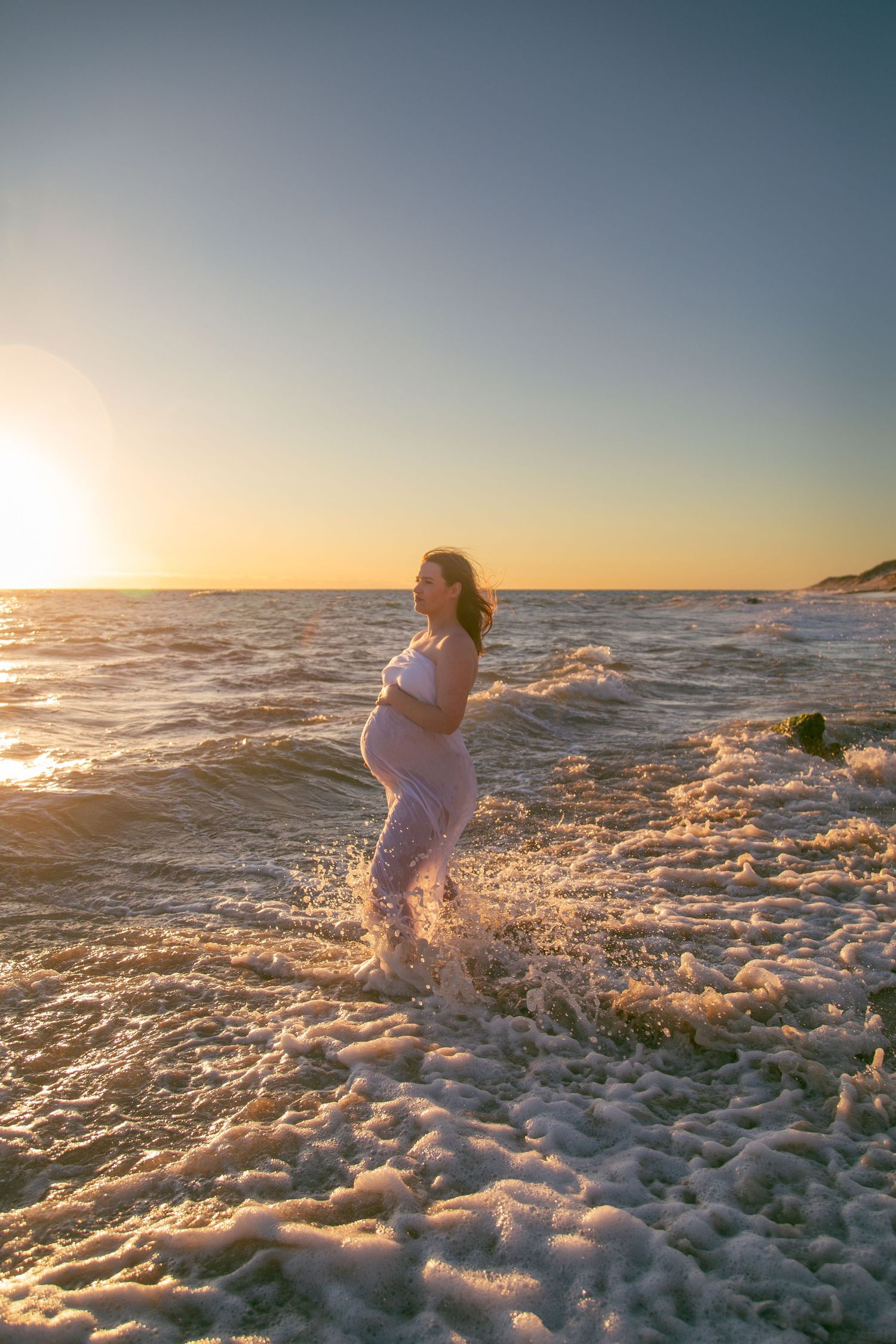 Maternity Photo Burns Beach, WA
