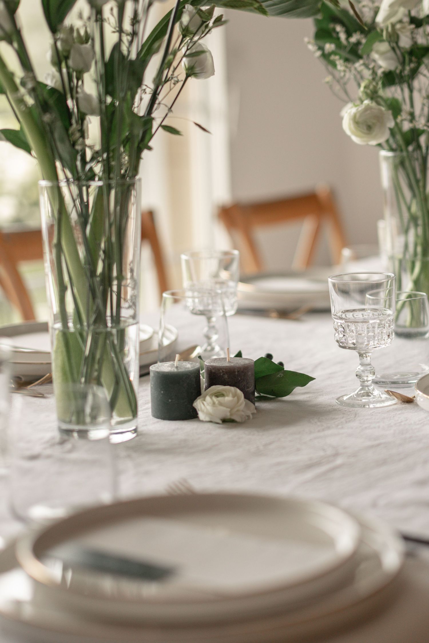 Destination wedding en Europe capturé avec une esthétique lumineuse et intemporelle