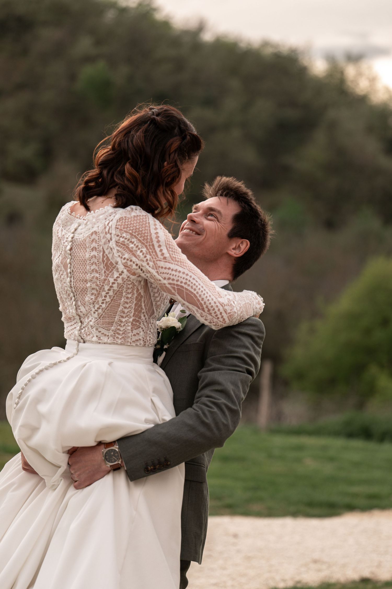 Reportage photo mariage haut de gamme en Belgique avec une approche discrète et naturelle