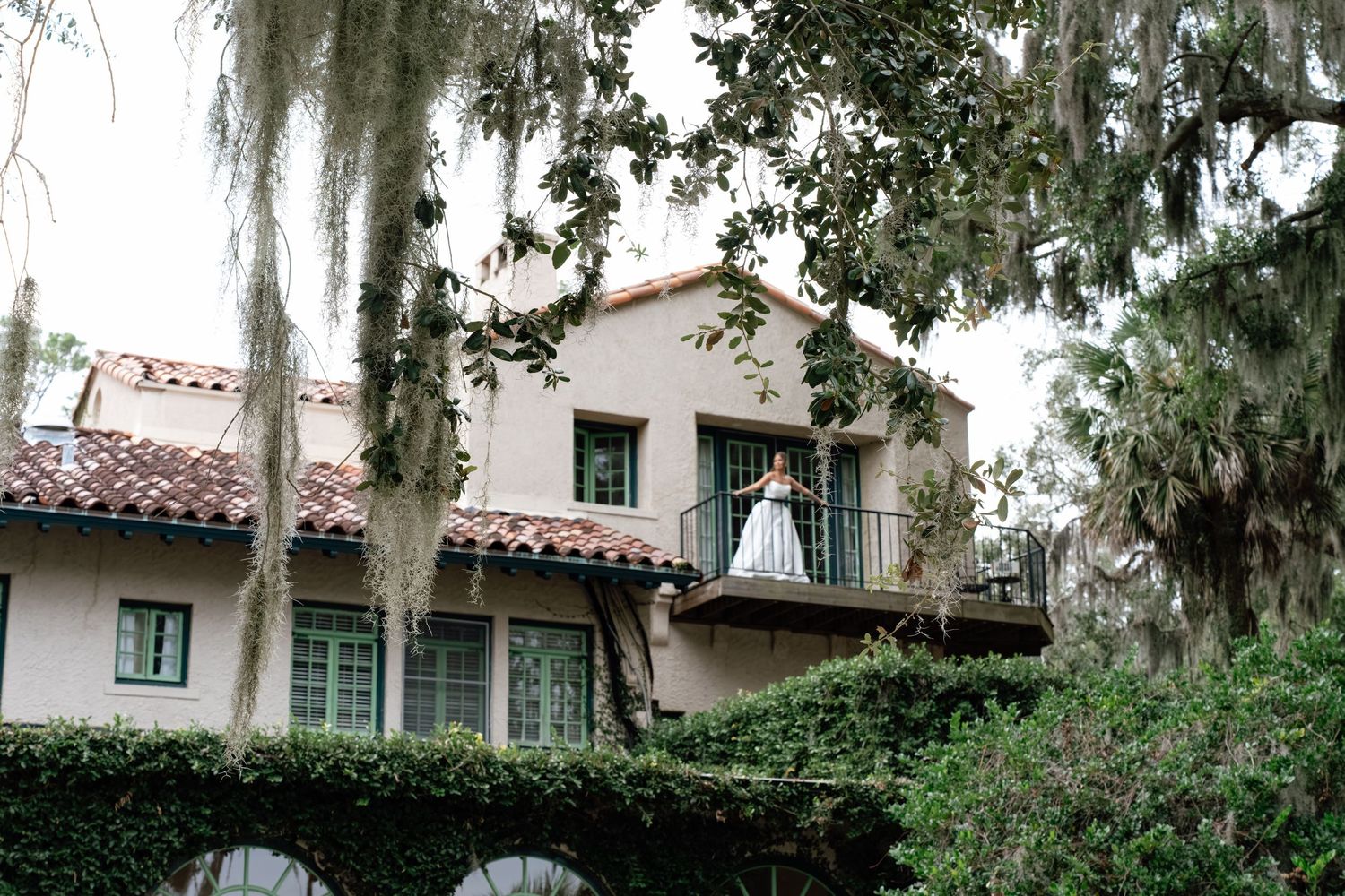 Bride at Club Continental under 300-year-old Live Oak Trees