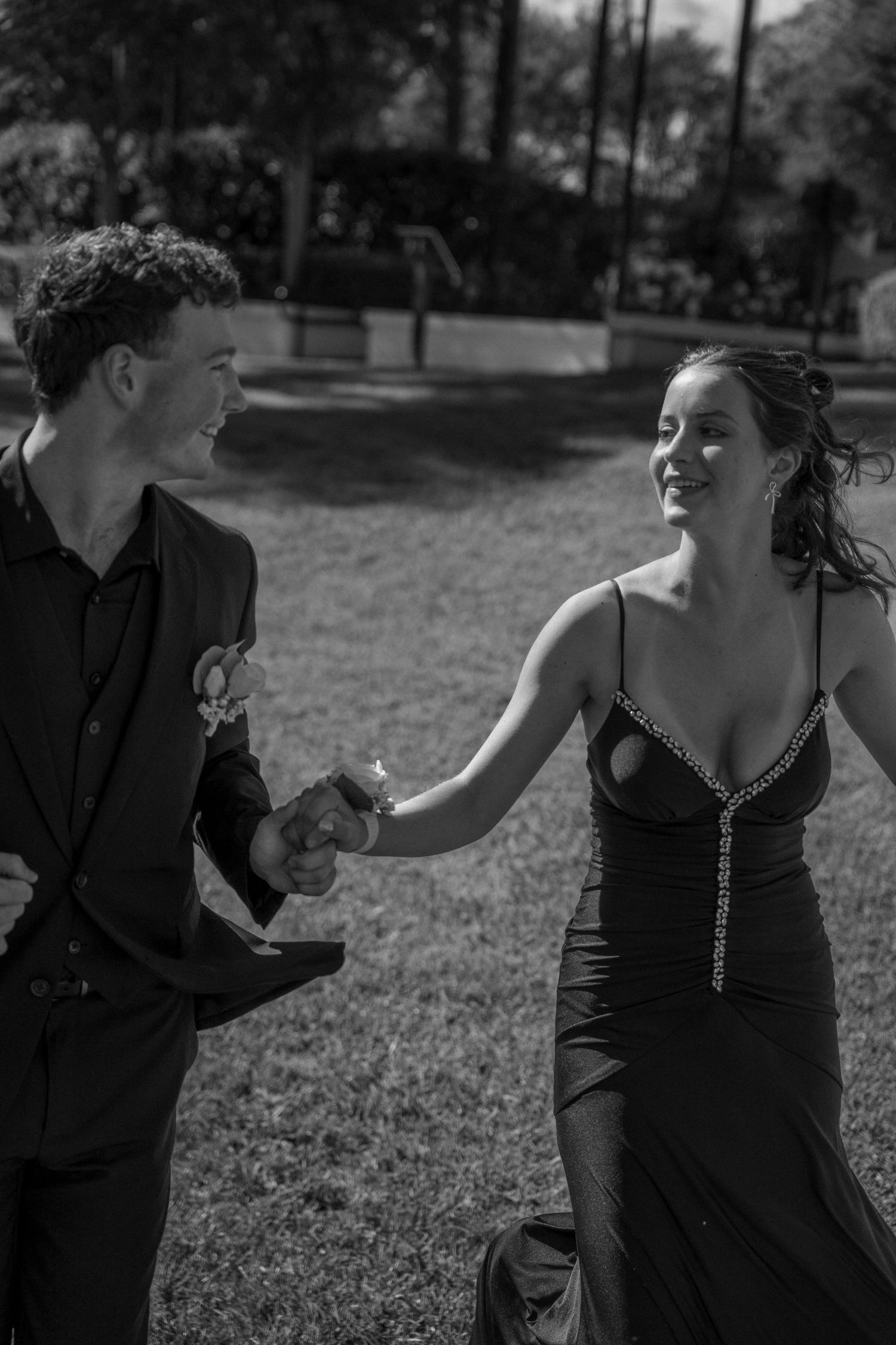 Orange County, CA Engagement Session at the Muckenthaler Mansion, Fullerton