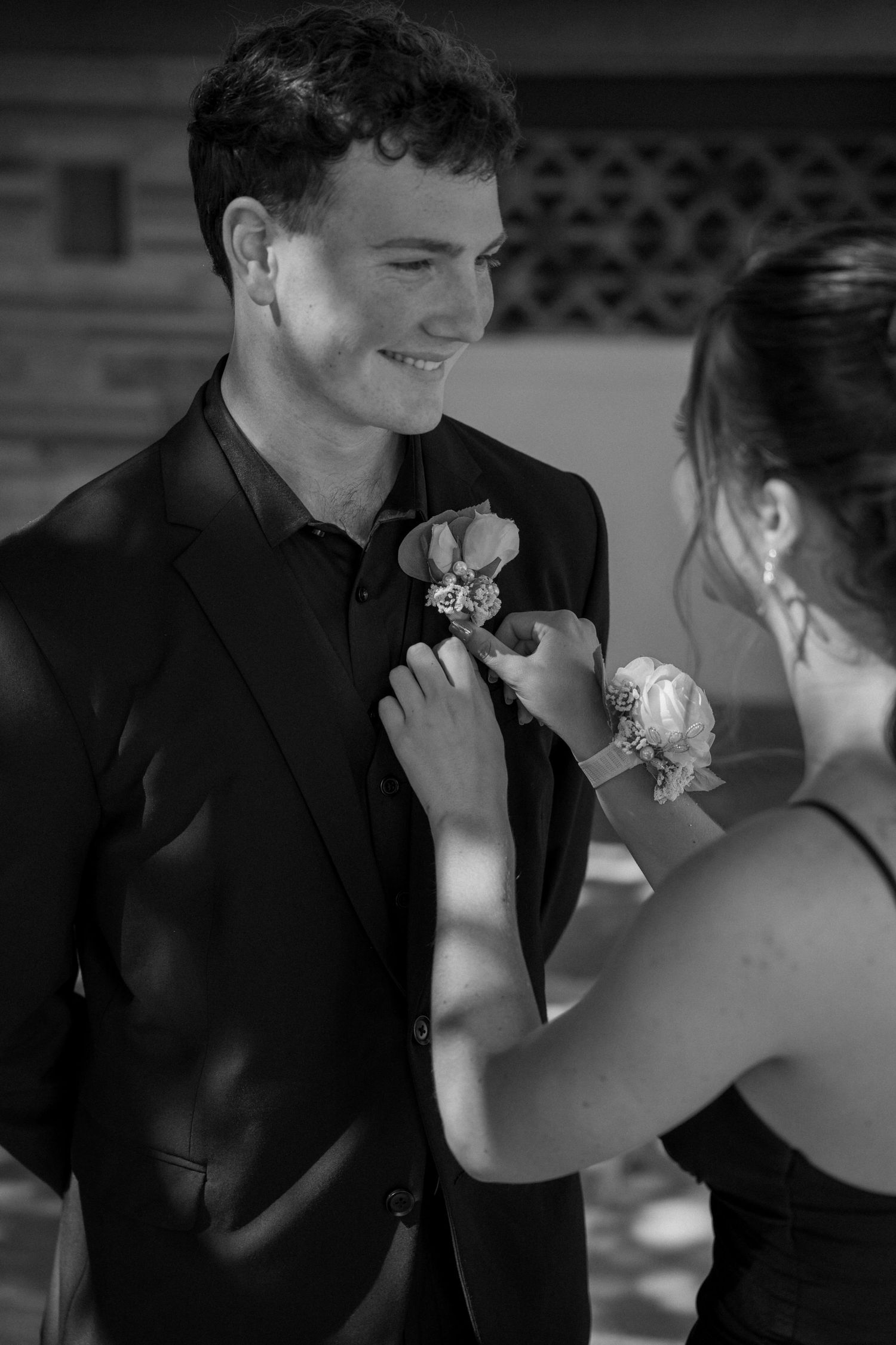 Orange County, CA Engagement Session at the Muckenthaler Mansion, Fullerton