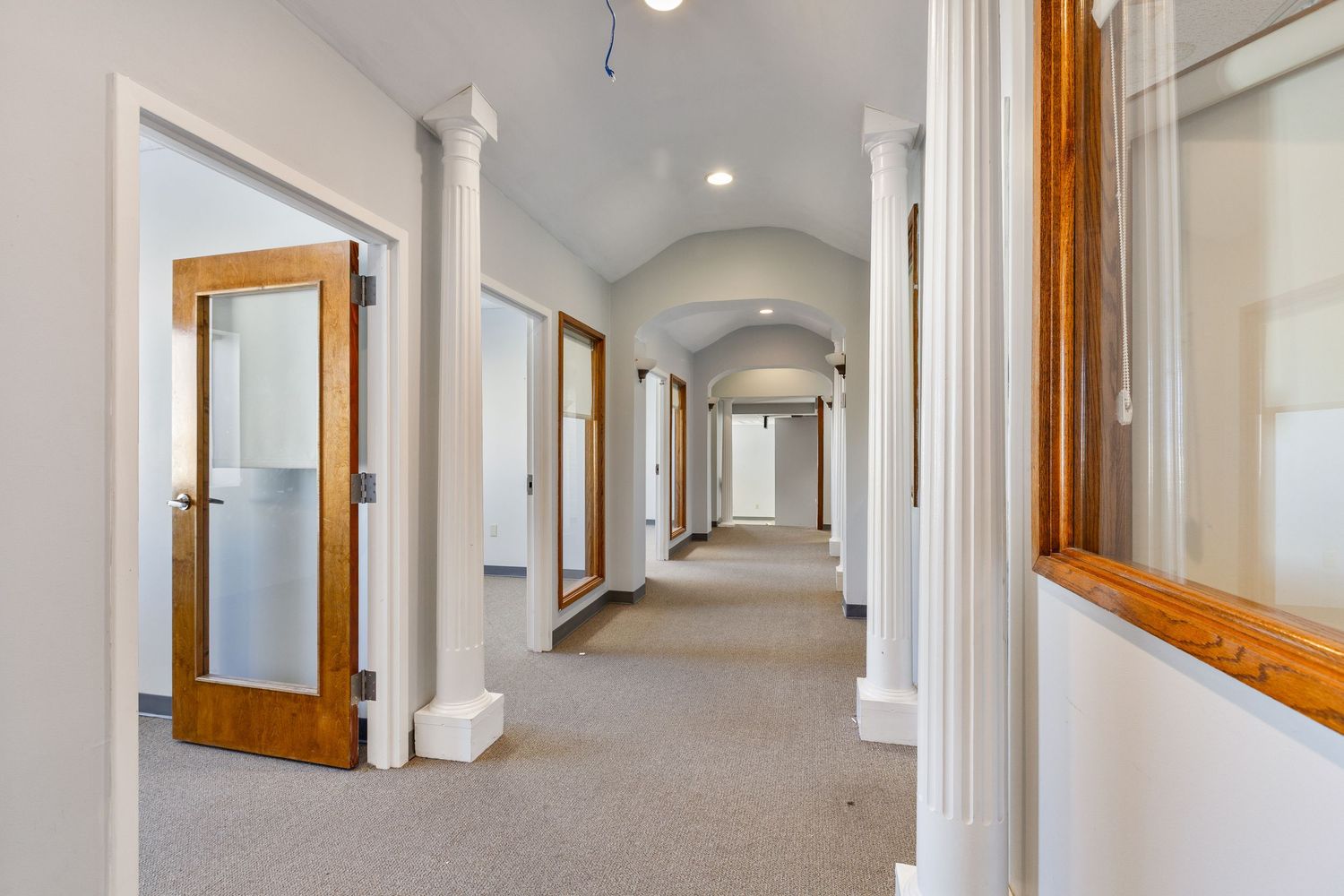 Commercial - vCOLUMNA PHOTOGRAPHY (Real Estate & Profesional Headshots) Lehigh Valley