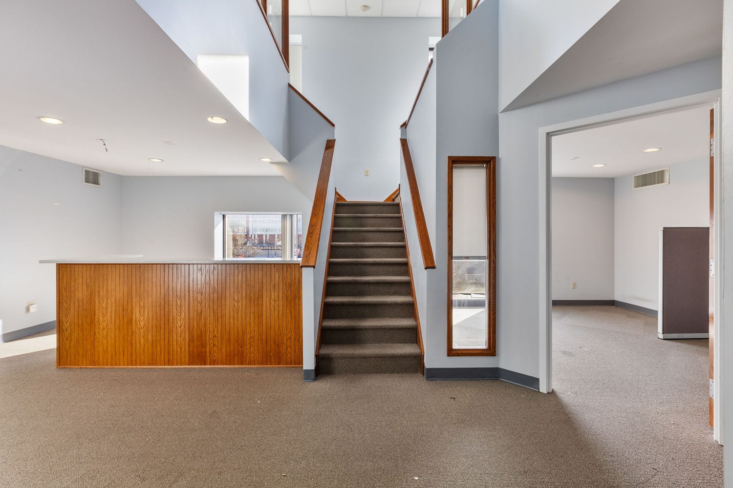 Commercial - vCOLUMNA PHOTOGRAPHY (Real Estate & Profesional Headshots) Lehigh Valley