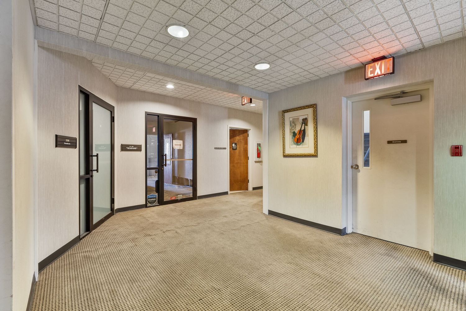 Commercial - vCOLUMNA PHOTOGRAPHY (Real Estate & Profesional Headshots) Lehigh Valley