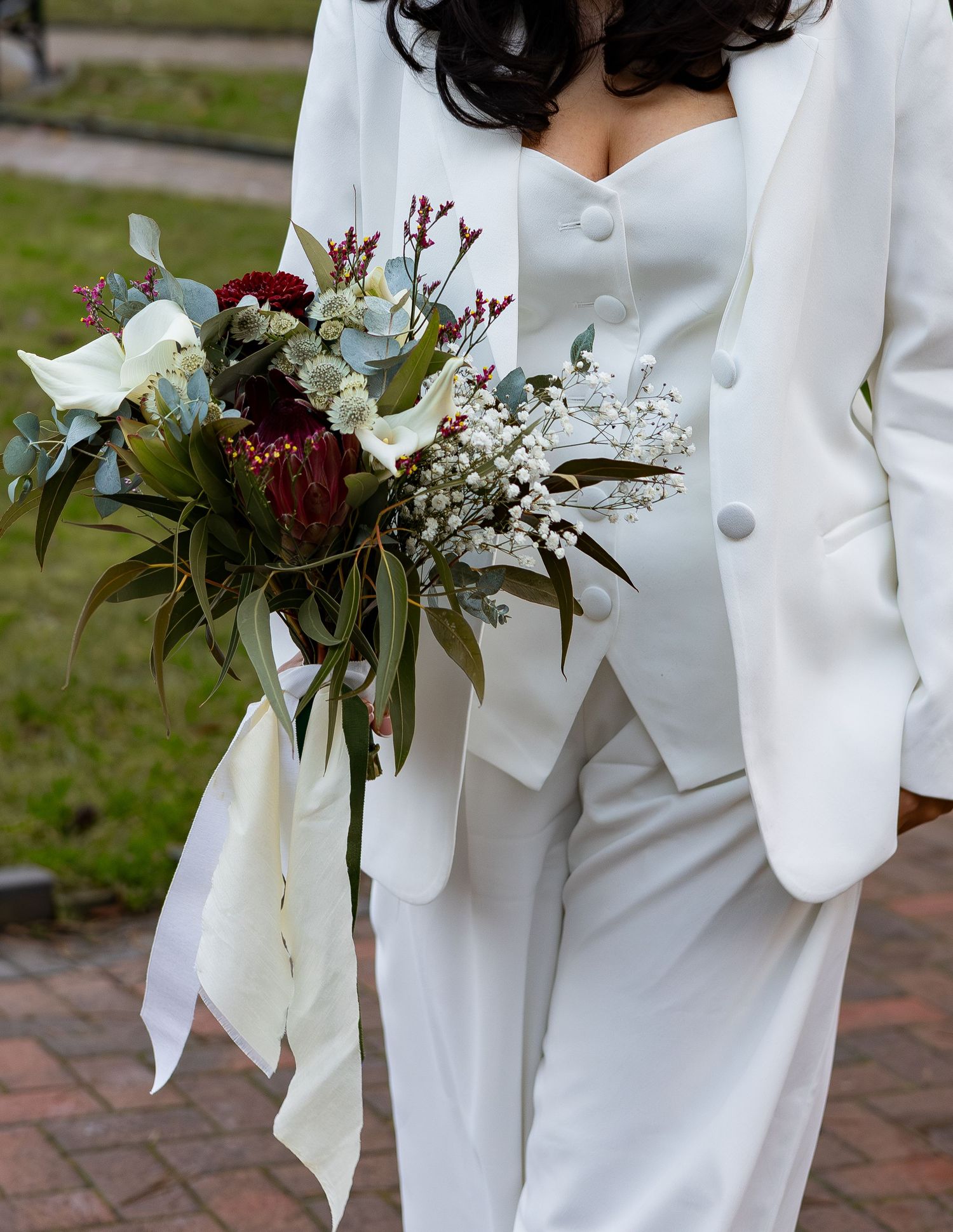 Bride with her stunning, luxury bouquet at West Bridgford Registry Office