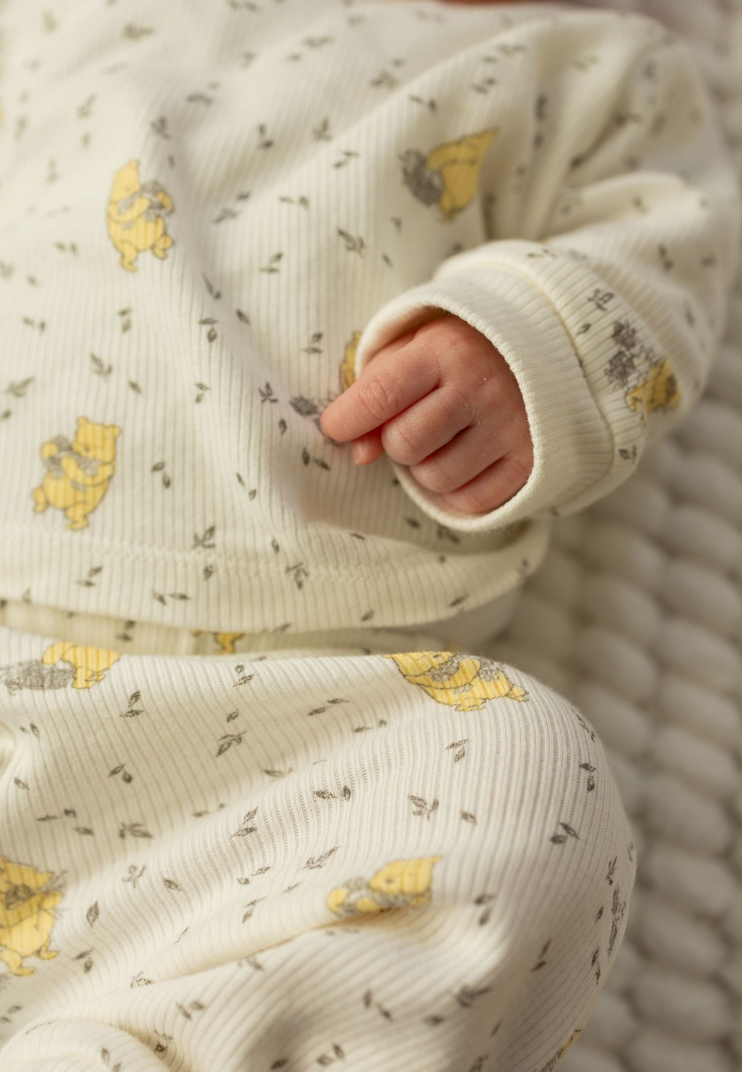 A newborn shoot at the family home. Nottingham, Midlands.