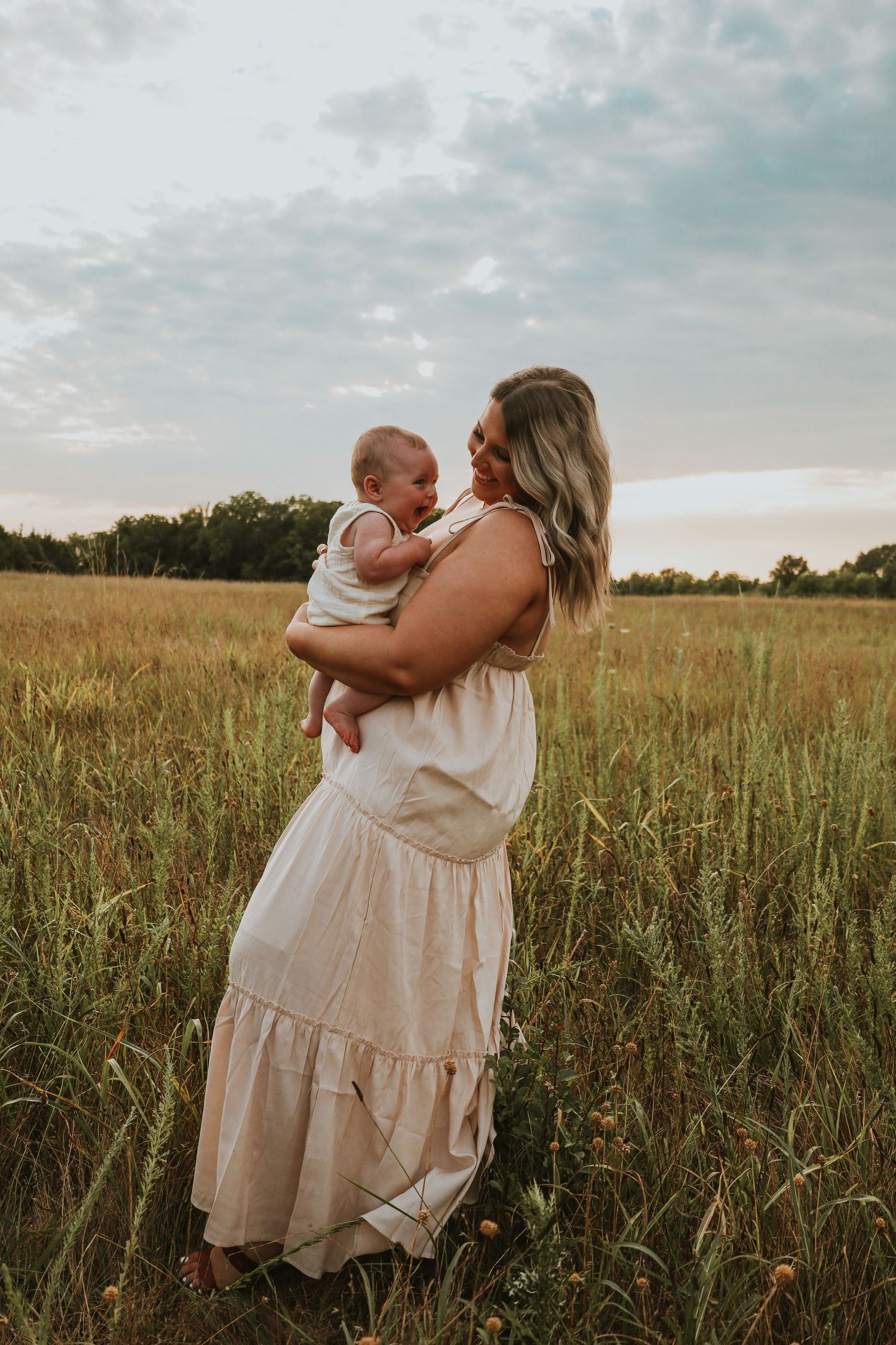 Branding, Engagement, Family, Wedding Portrait, Elopement, Lifestyle, Timeless, Nostalgic, Authentic, Lifestyle, Emotional, GA Photographer