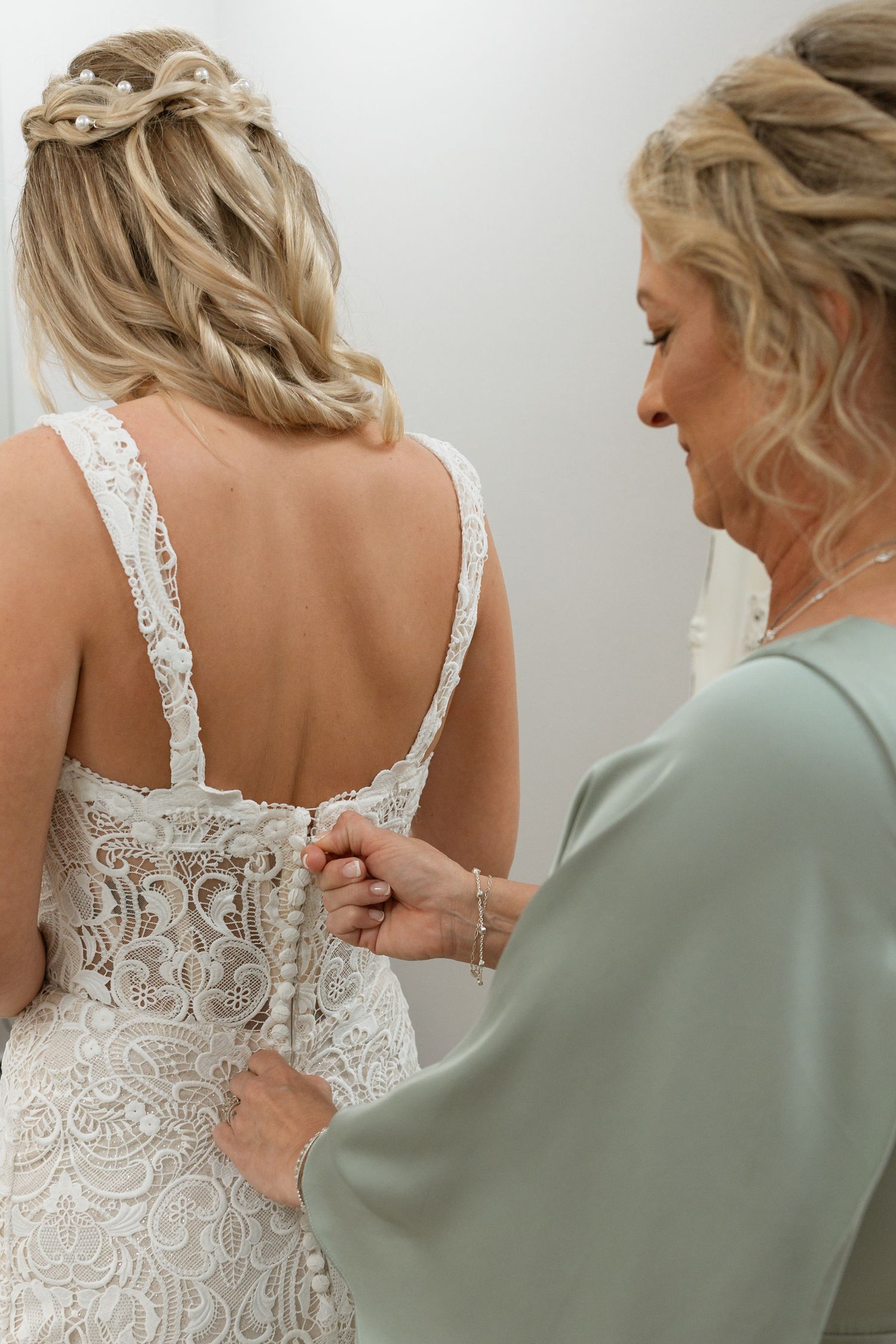 Documentary bridal getting ready photos at a North Georgia estate wedding