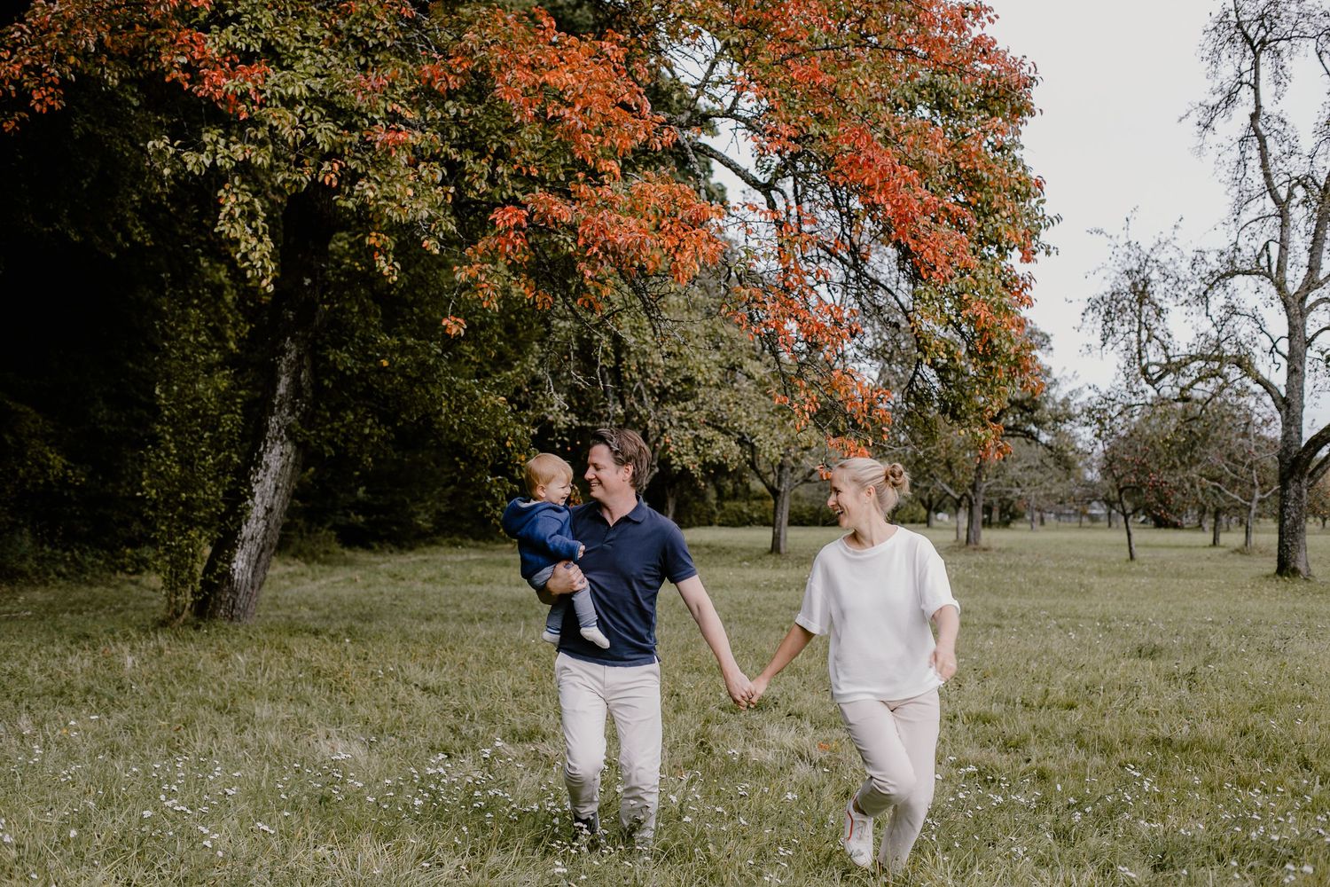 Familienbilder, Familienfotos in der Natur, Familienbilder in der Natur, Familienbilder draußen