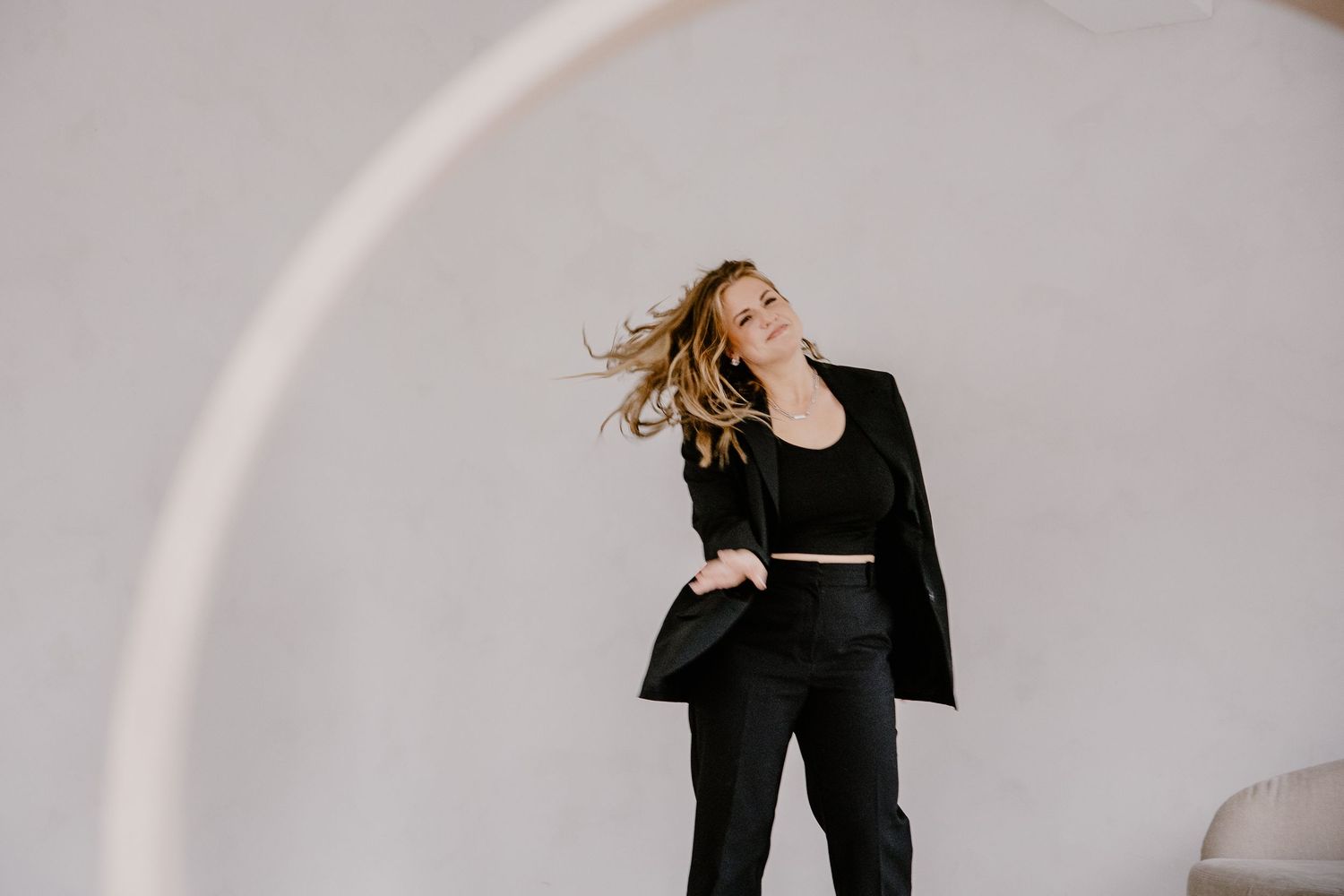 Business Portrait Fotografin Tübingen – Selbstständige im Studio Atelier Novae, Personal Branding, Business Fotografie Tübingen Reutlingen