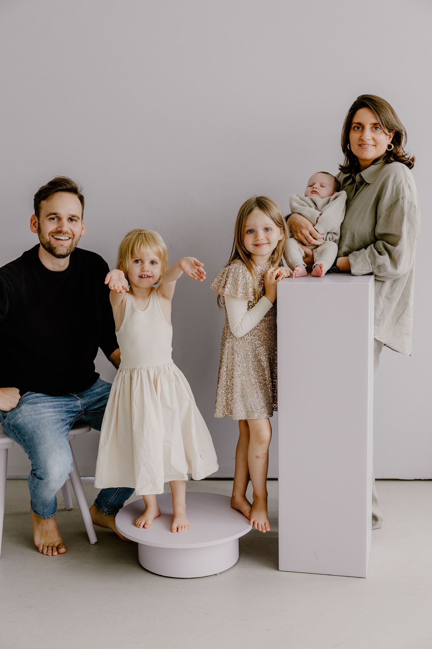 Fotostudio, Studio, Familienbilder, Familienfotos im Studio, Familienbilder im Tageslichtstudio