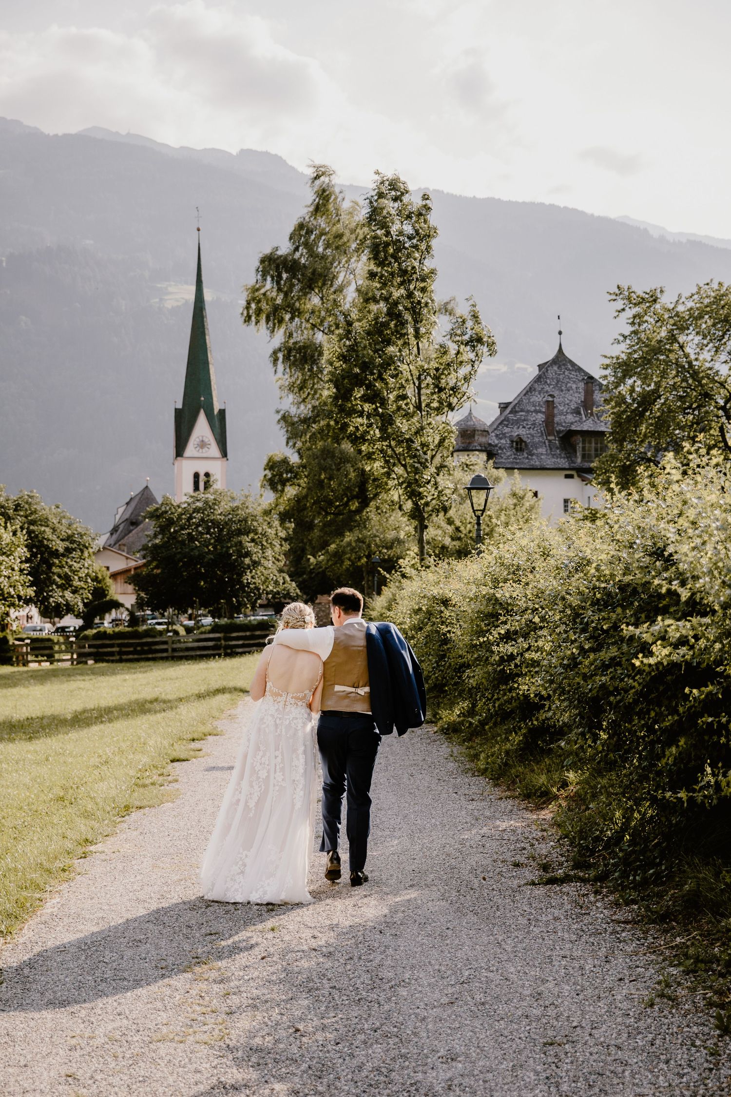 Hochzeitsfotografin für große Hochzeiten in Tübingen, Stuttgart, Baden-Württemberg, Tirol, Standesamt, Hochzeit, Wedding