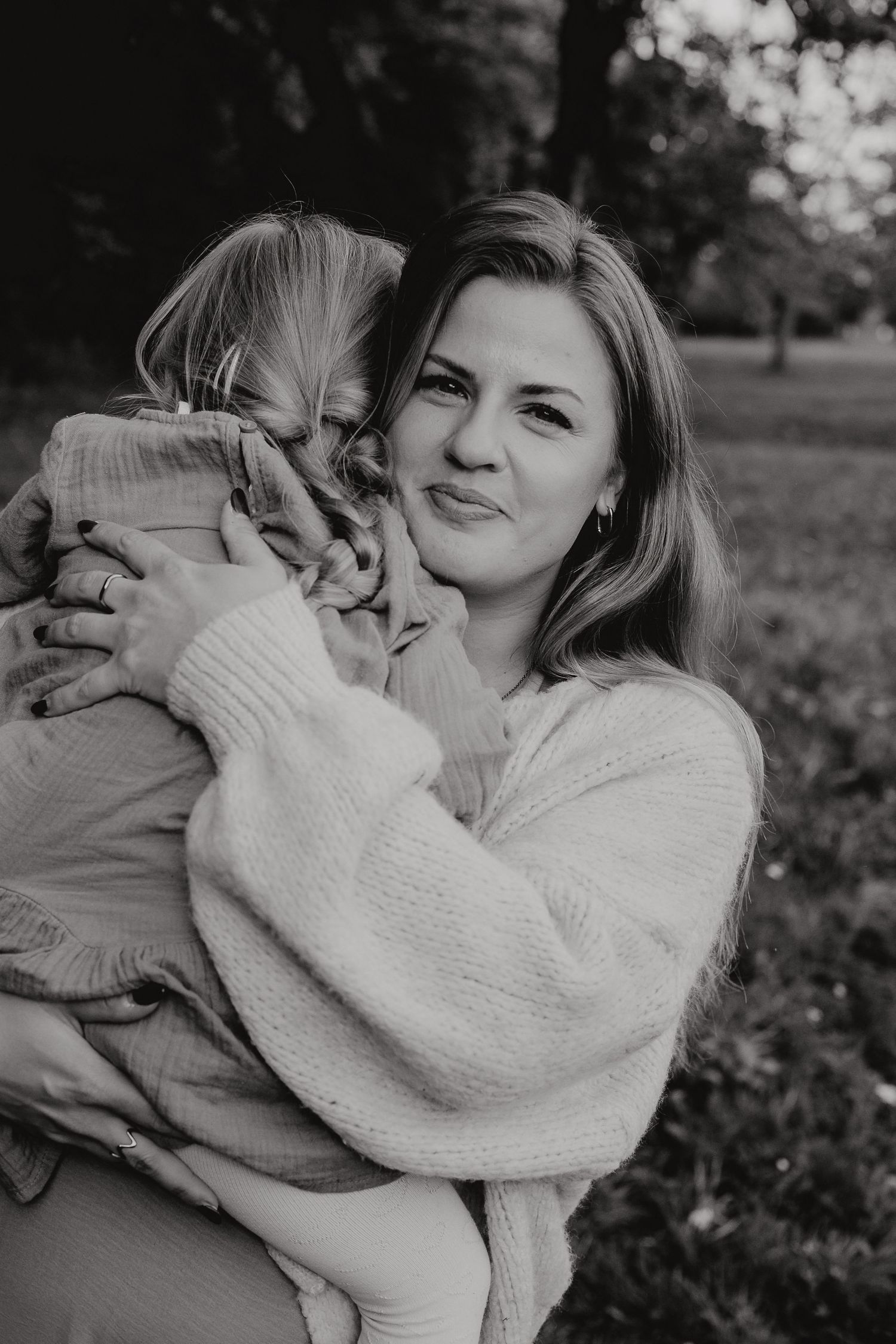Mama und Tochter, Mama&Mini, Mummy&Mini, Motherhood Bilder, Motherhood Shooting, Motherhood Session, Mutterschaft, Fotoshooting Mama Kind