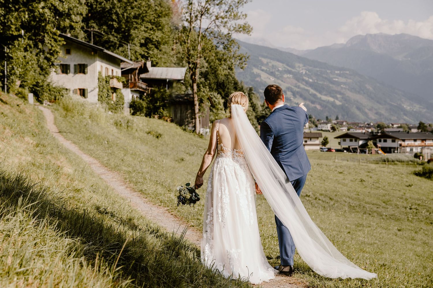 Hochzeitsfotografin für große Hochzeiten in Tübingen, Stuttgart, Baden-Württemberg, Tirol, Standesamt, Hochzeit, Wedding
