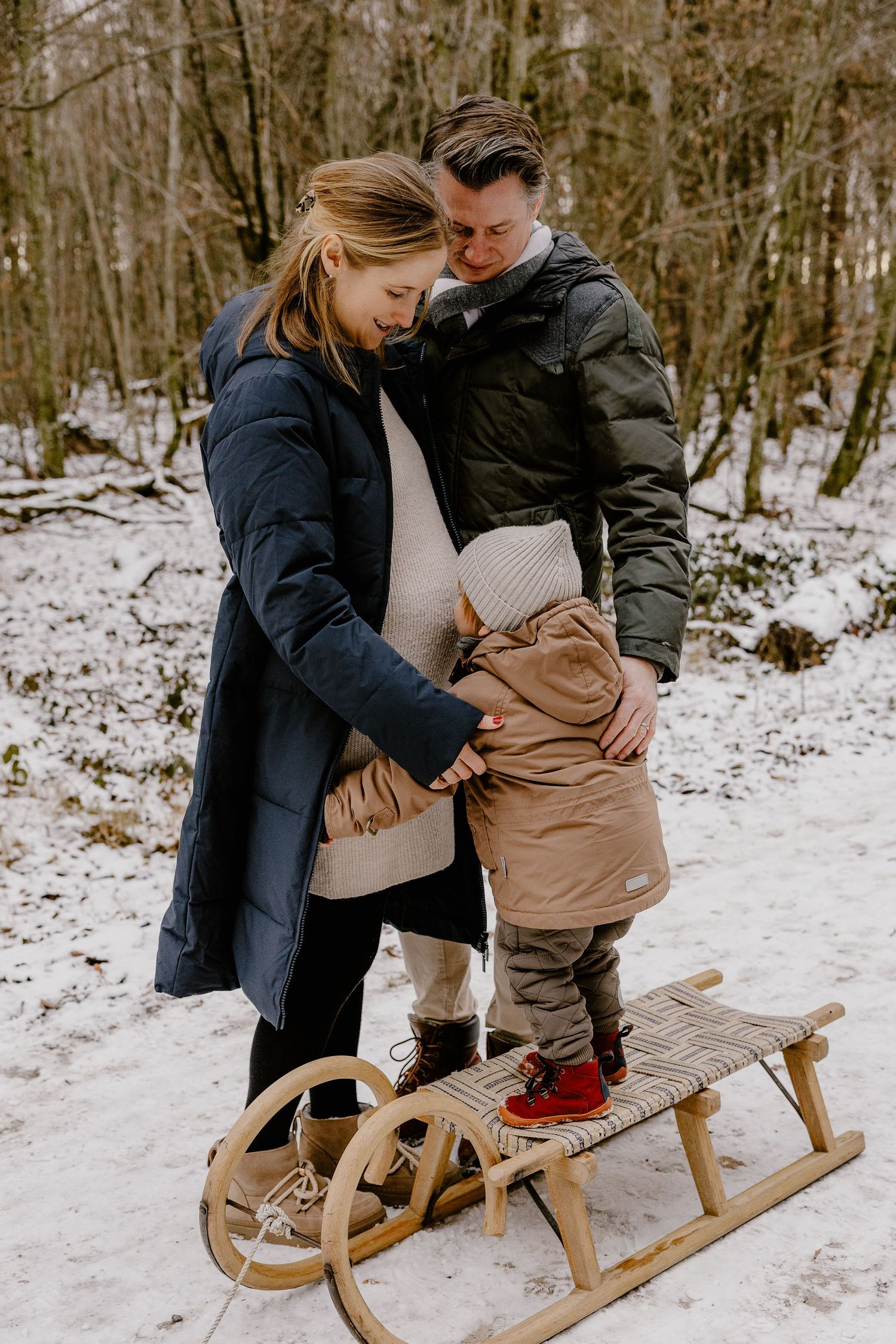 Großer Bruder, Schwangerschaft, Ultraschallbild, Neues Familienmitglied, Maternity, Schwangerschaft, Babybauchshooting, Winterfotosession