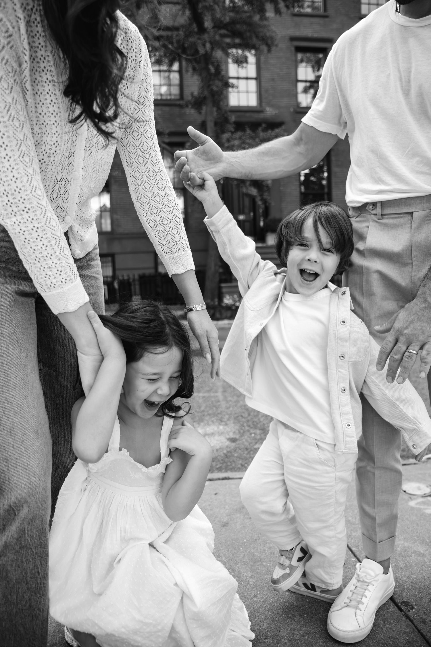 Brooklyn Family Photographer. Dumbo Brooklyn Family Photographer. NYC Family Photographer.