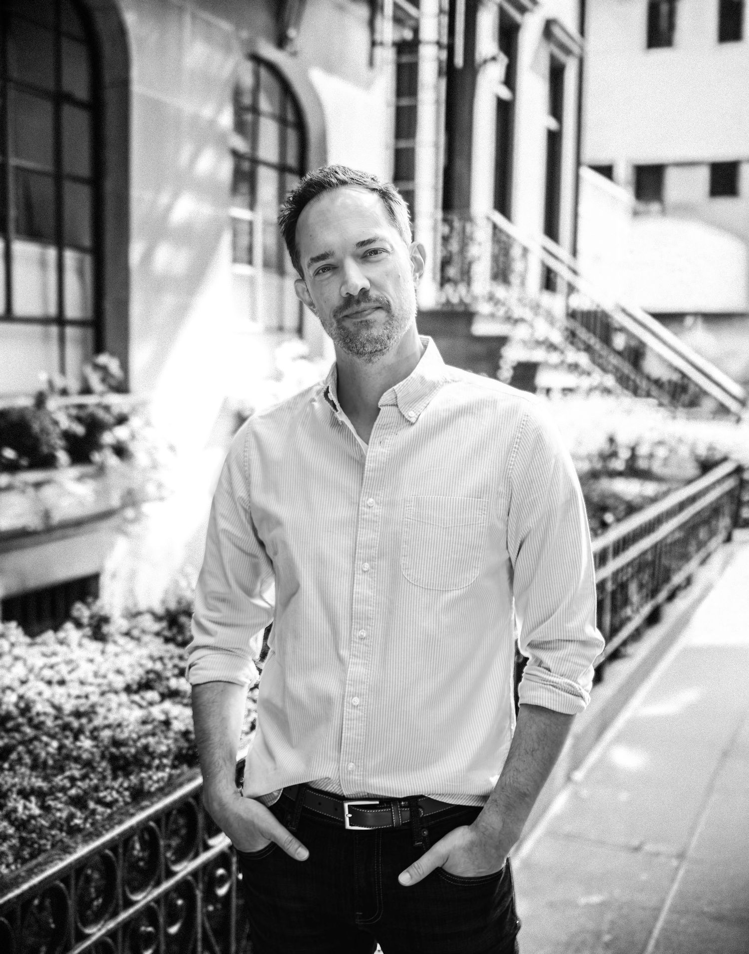 Brookyn portrait photographer. Brooklyn headshot photographer. NYC portrait photographer. NYC headshot photographer.