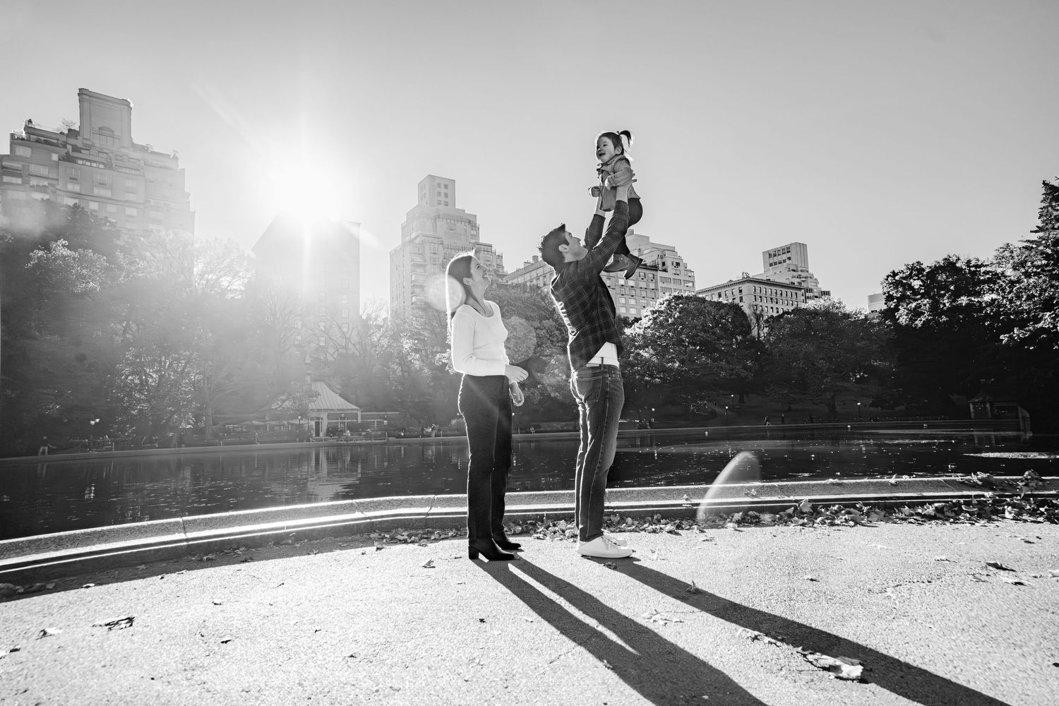 Brooklyn family photographer. Upper East Side family photography session. NYC family photographer. Central Park family photographer.