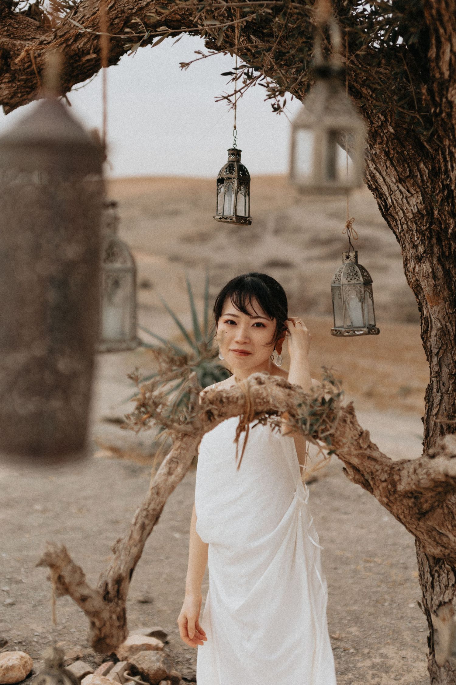 bride in desert agafay marrakech