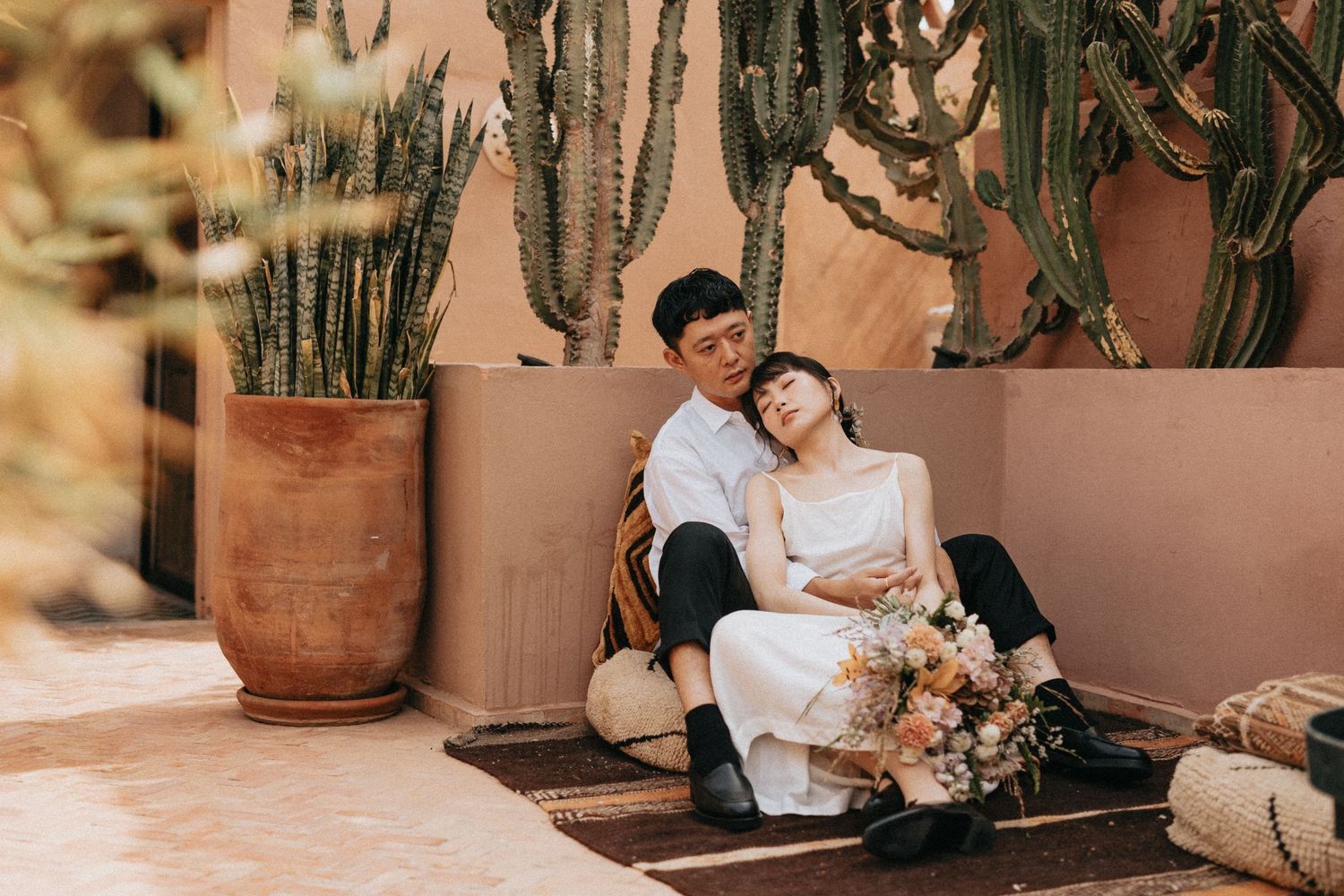 honeymoon photosession in a moroccan riad marrakech
