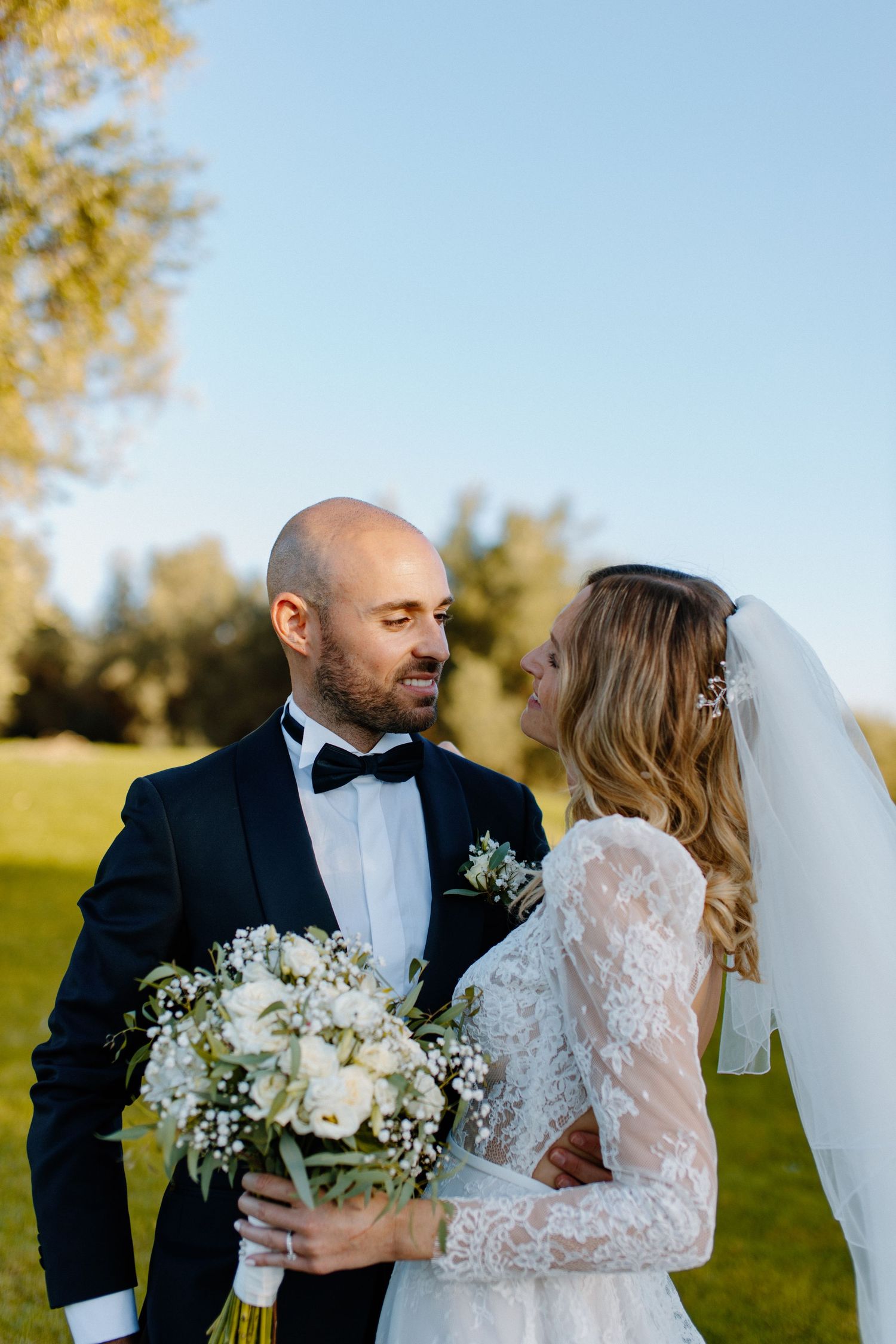 Elegant French couple wedding in Marrakech countryside