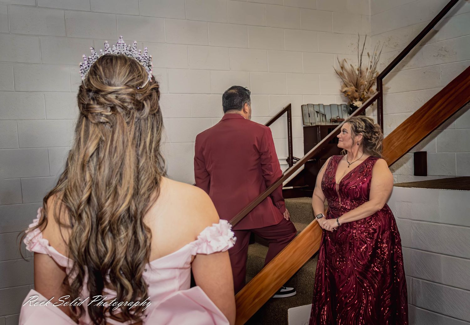 Capturing your beautiful traditions in stunning Quincean`era portraits, live party photography, and emotional family moments in Coleman, Mi