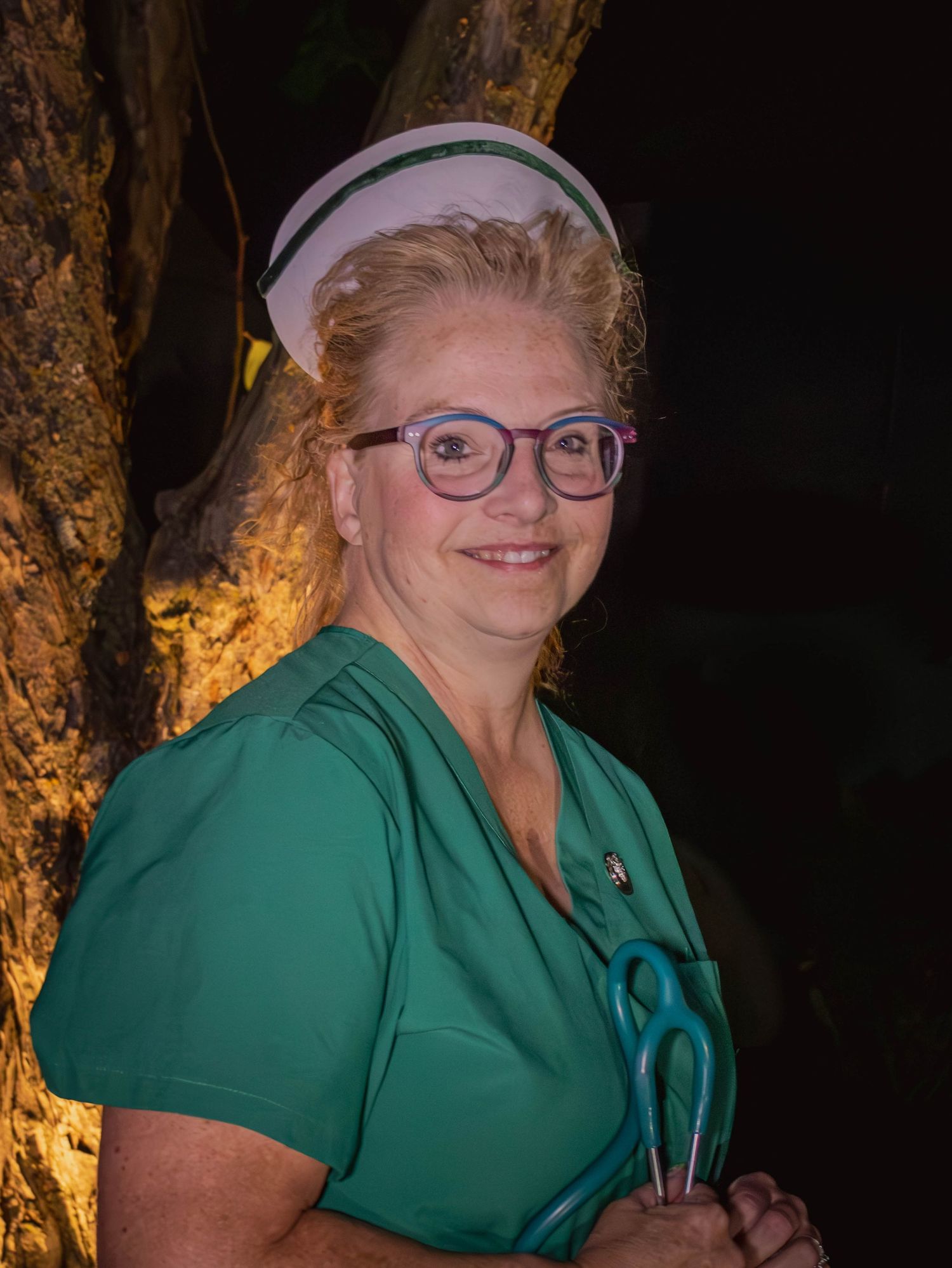 Specializing in nursing graduation session in Bay City, Mi