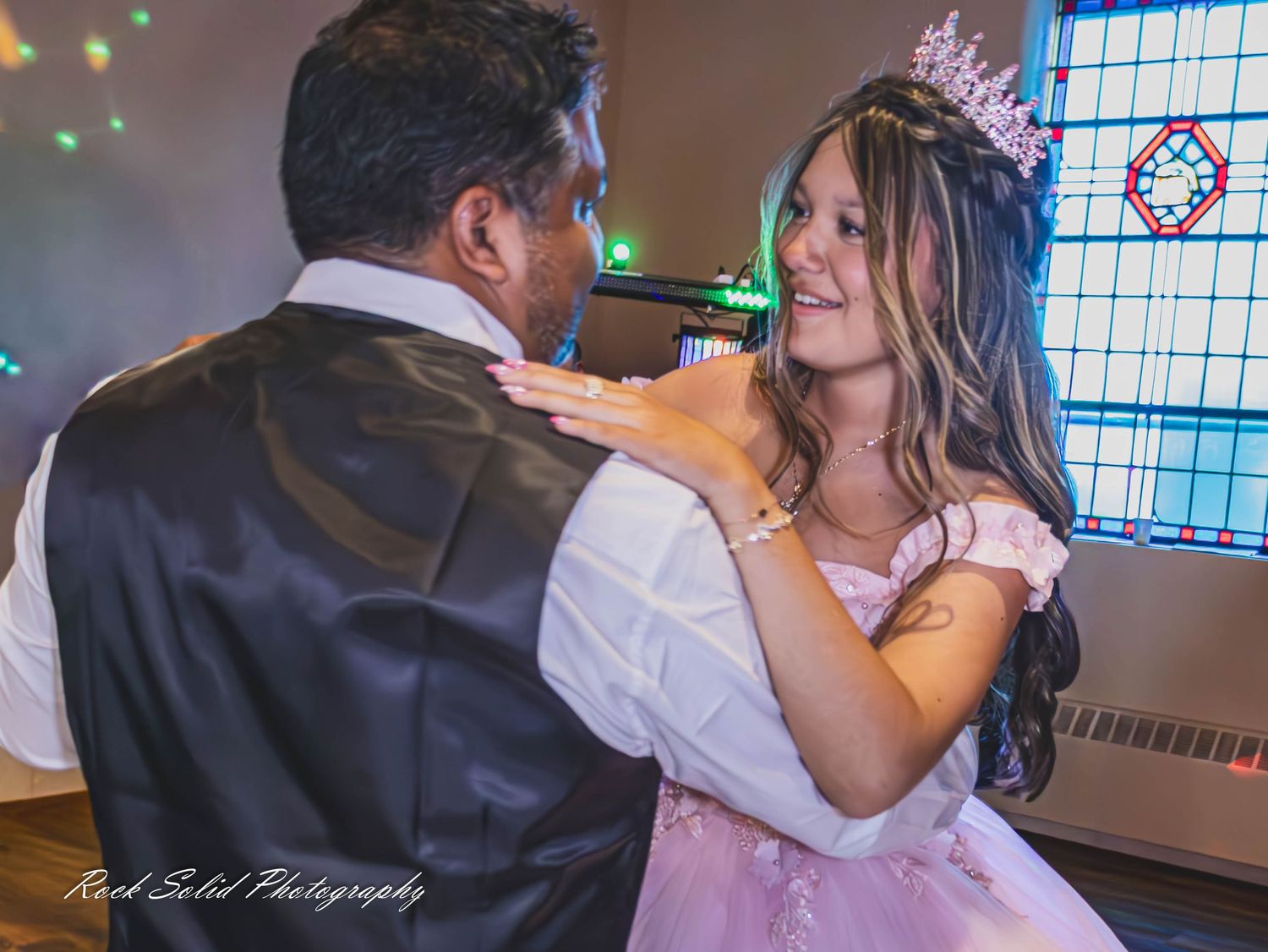 Capturing your beautiful traditions in stunning Quincean`era portraits, live party photography, and emotional family moments in Coleman, Mi