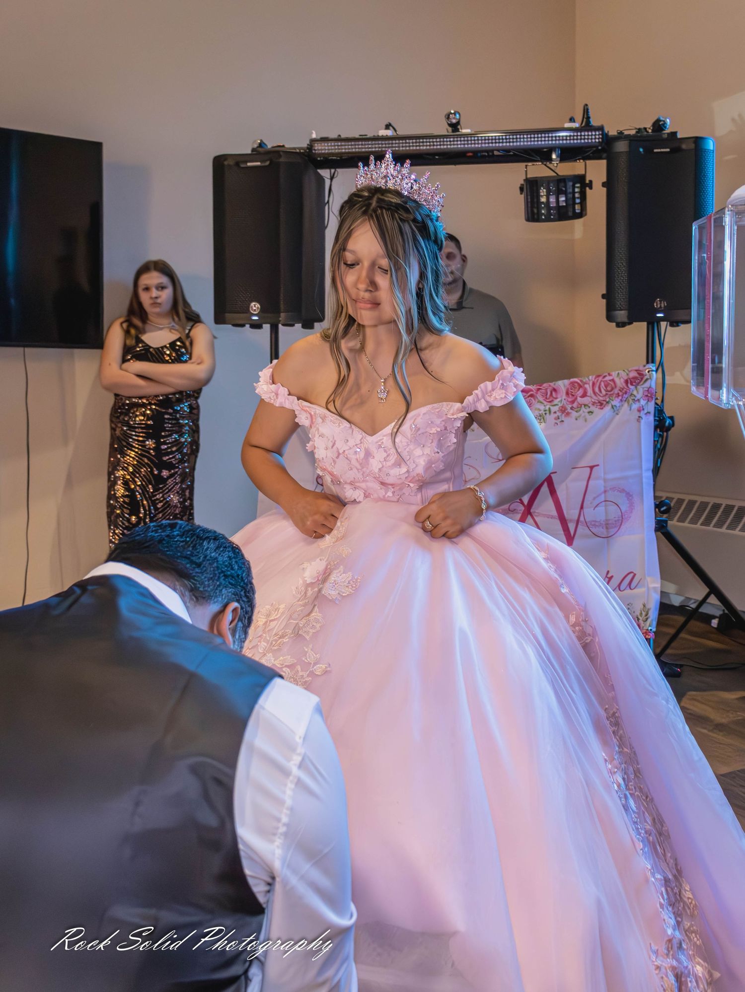 Capturing your beautiful traditions in stunning Quincean`era portraits, live party photography, and emotional family moments in Coleman, Mi