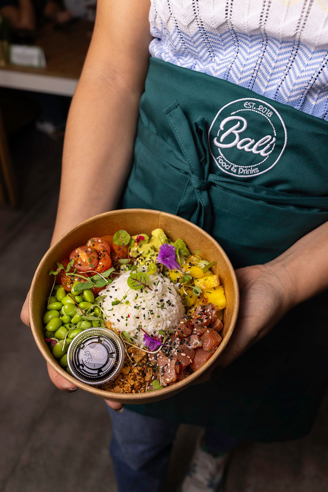 Fotografia gastronómica de bowl para entrega com apresentação cuidada — para redes sociais e menu — Nauisa Studio, Leiria