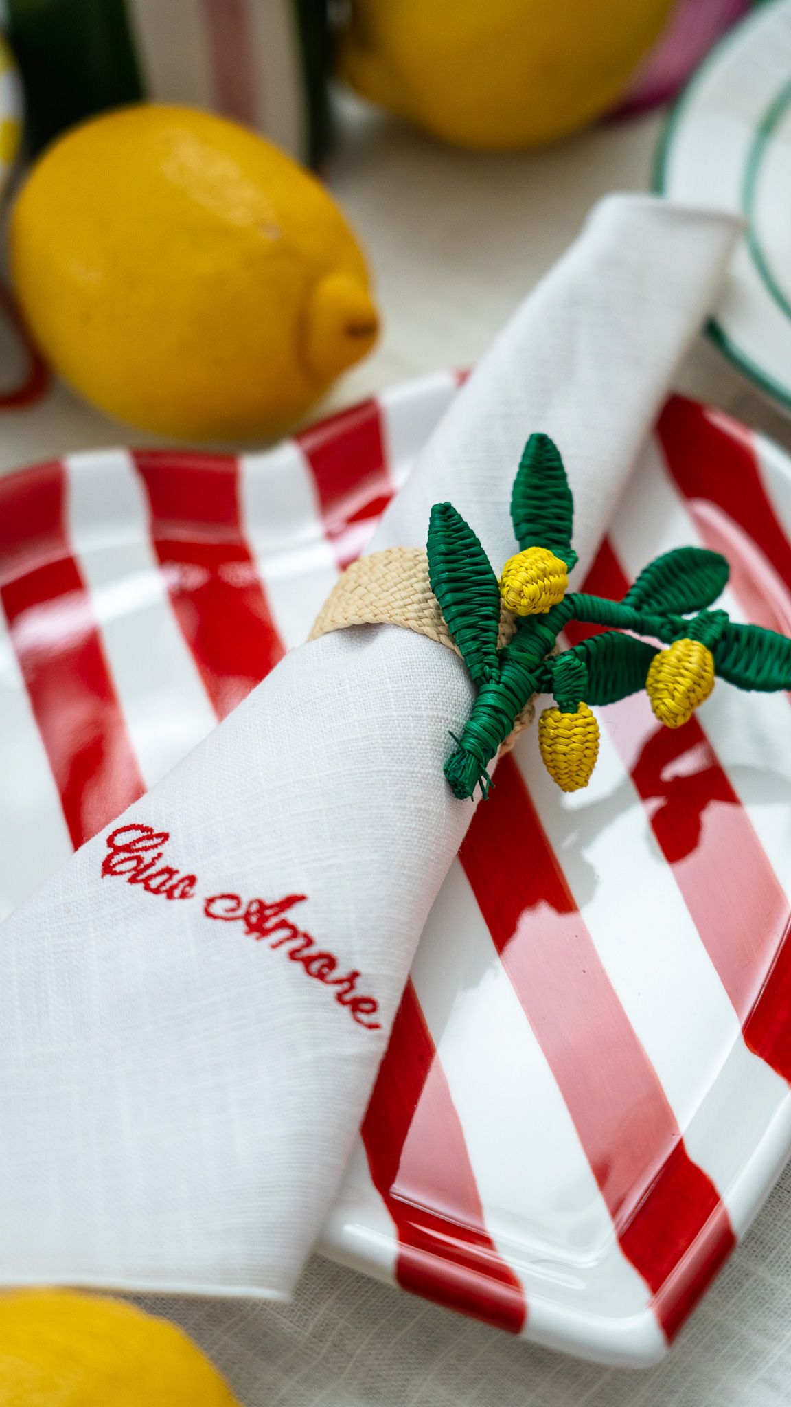 Packshot Solesino : Produit artisanal fait main en Italie (Italia), parfait pour l’art de la table et les décorations de table élégantes.