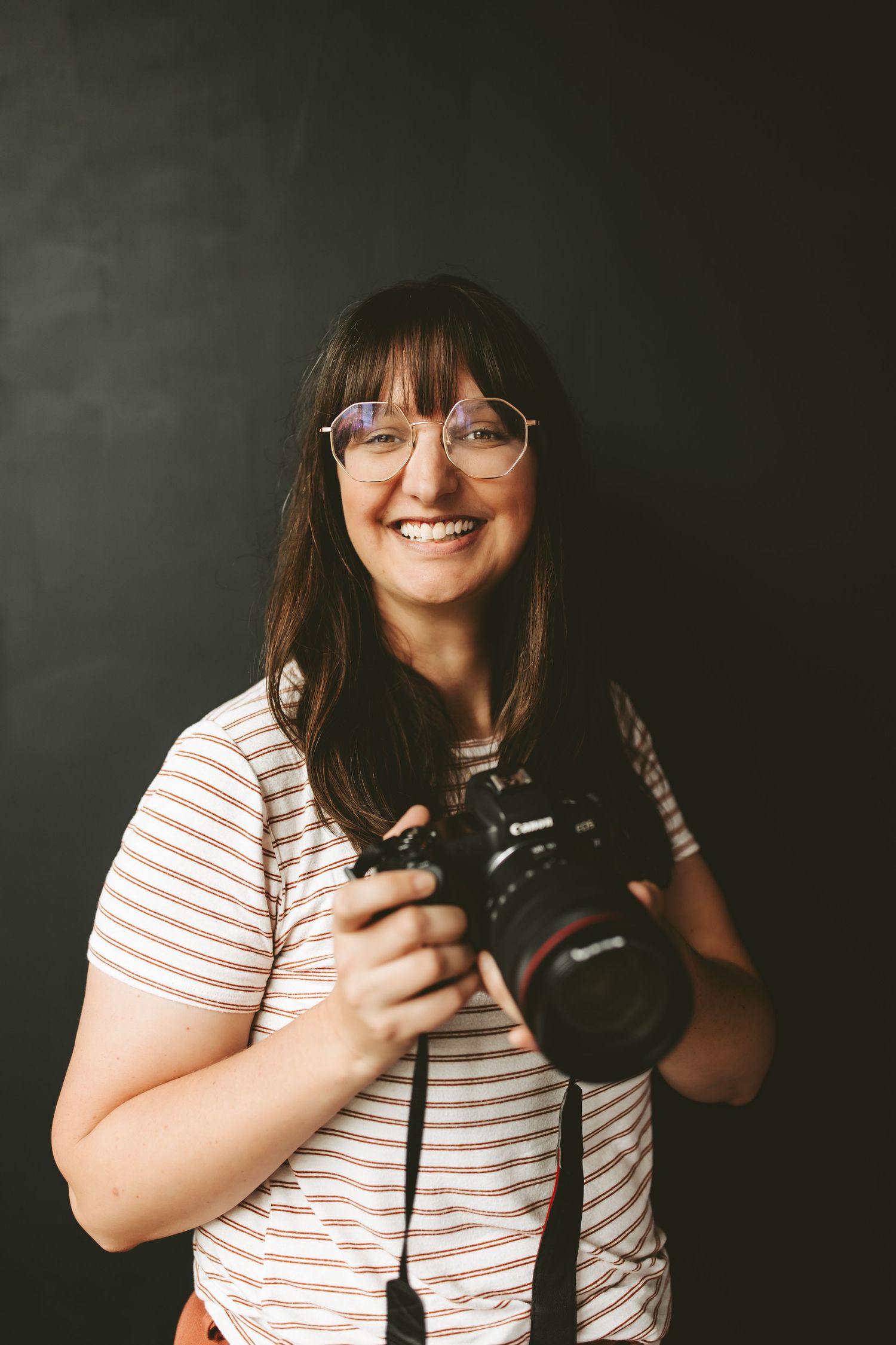 Elopement photography in Kentucky with candid storytelling moments