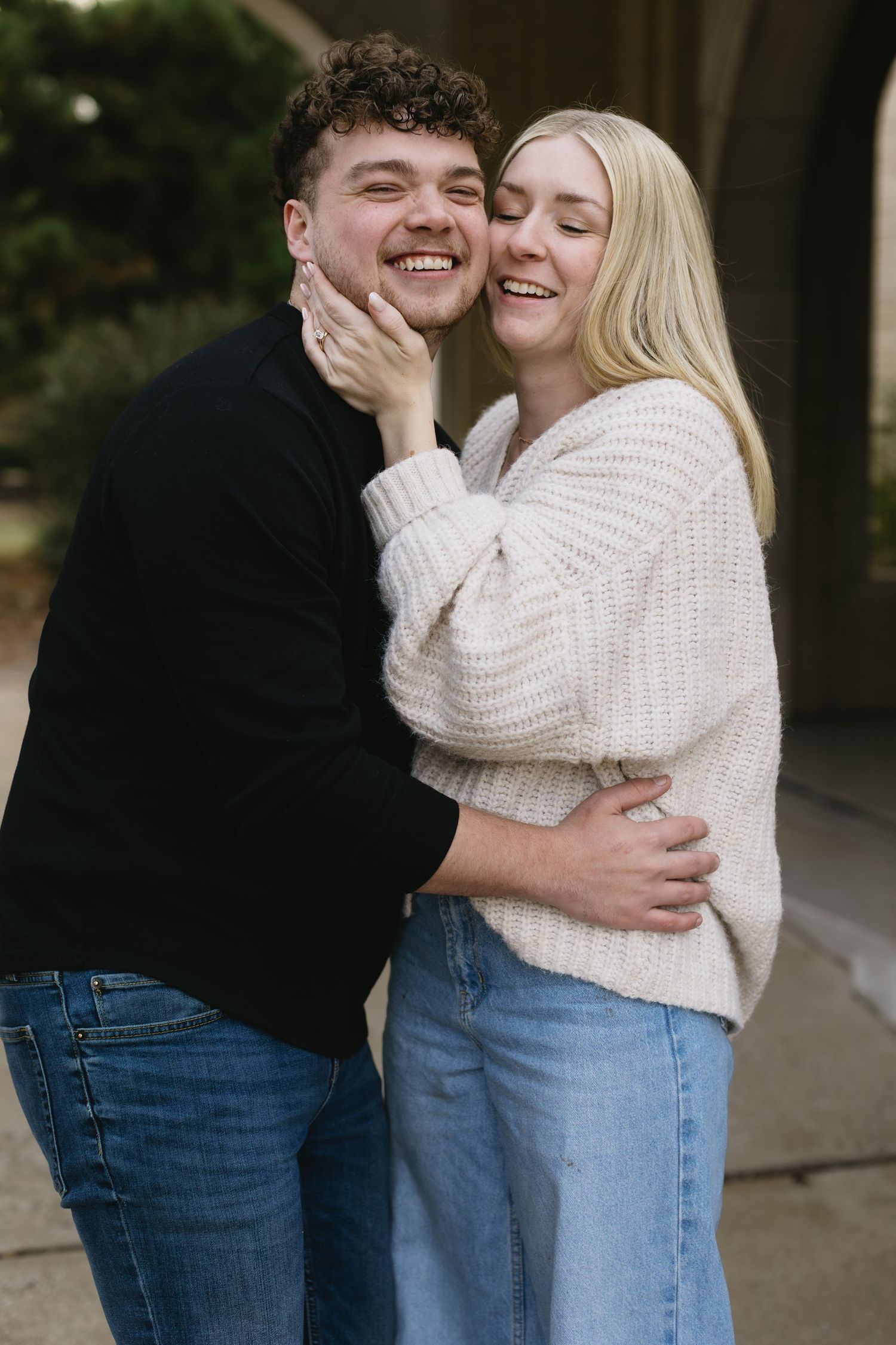 A couple in casual outfits sharing intimate moments outdoors in a series of candid photos.