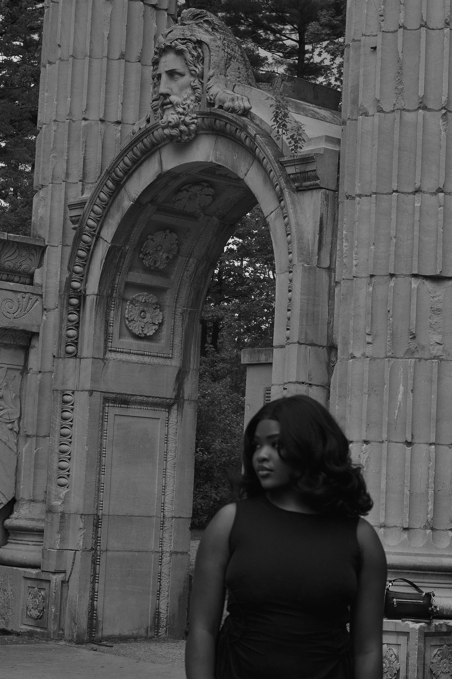 lady in black