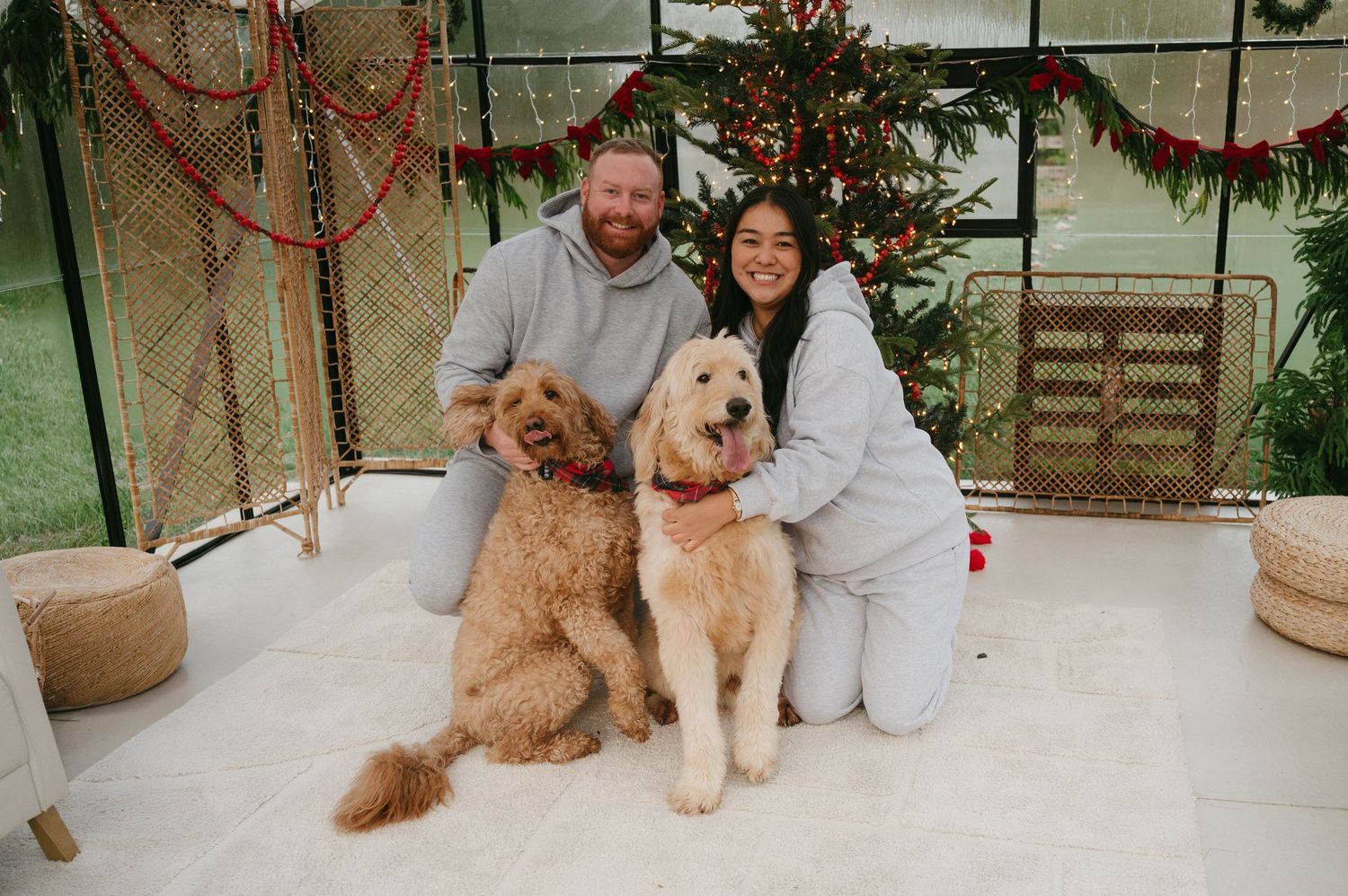 Q Kokko is a wedding photographer for intimate, fun + carefree couples in the Columbus, Ohio area + beyond.